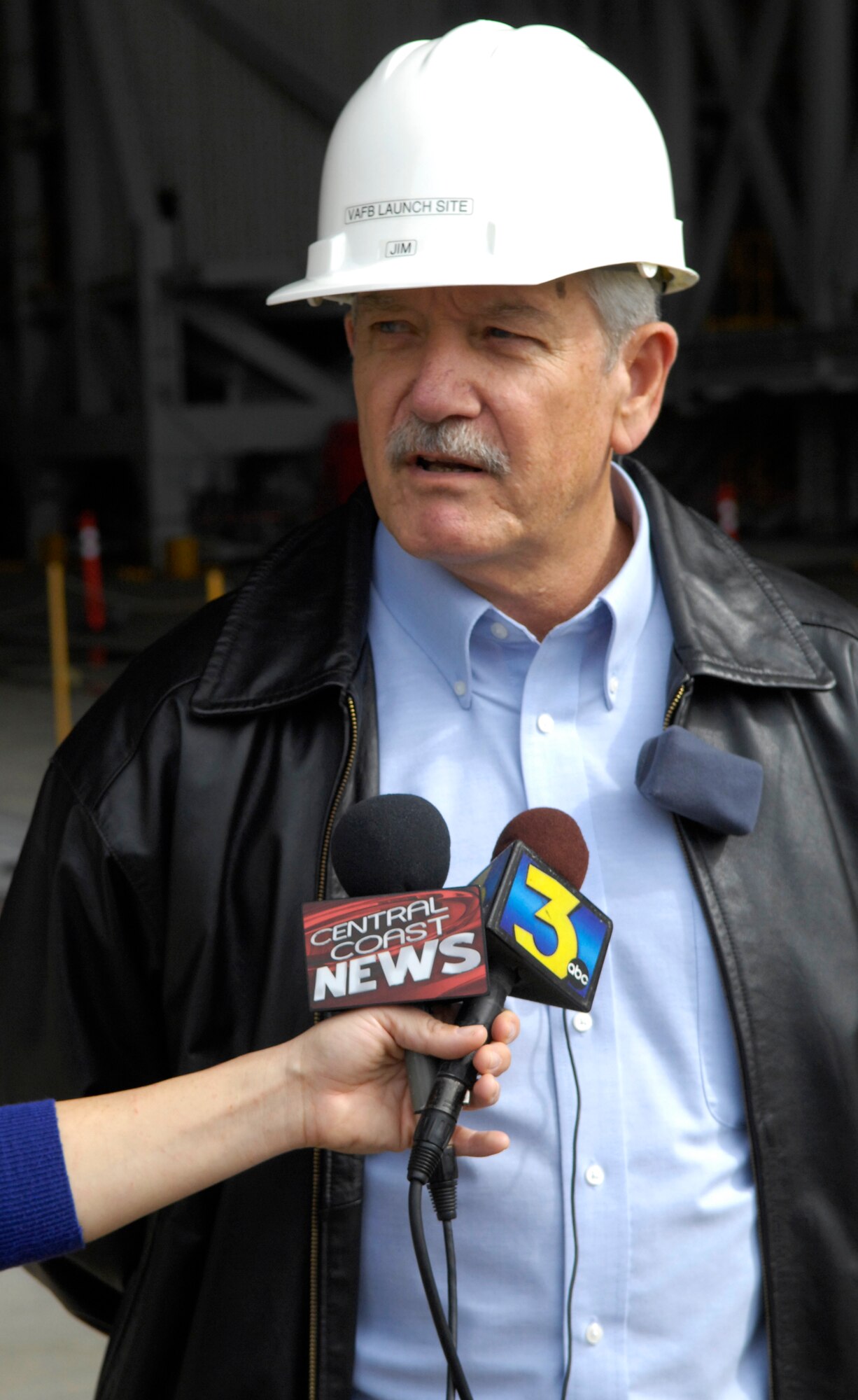 VANDENBERG AIR FORCE BASE, Calif. -- With great poise, James Boyle, the Space Launch Complex-6 site manager, talks to the media about the Delta IV Heavy here Tuesday, Feb. 23, 2010. The Delta IV is scheduled to launch in December 2010. The Delta IV Heavy will be the largest rocket to ever launch from Vandenberg. (U.S. Air Force photo/Airman 1st Class Andrew Lee)