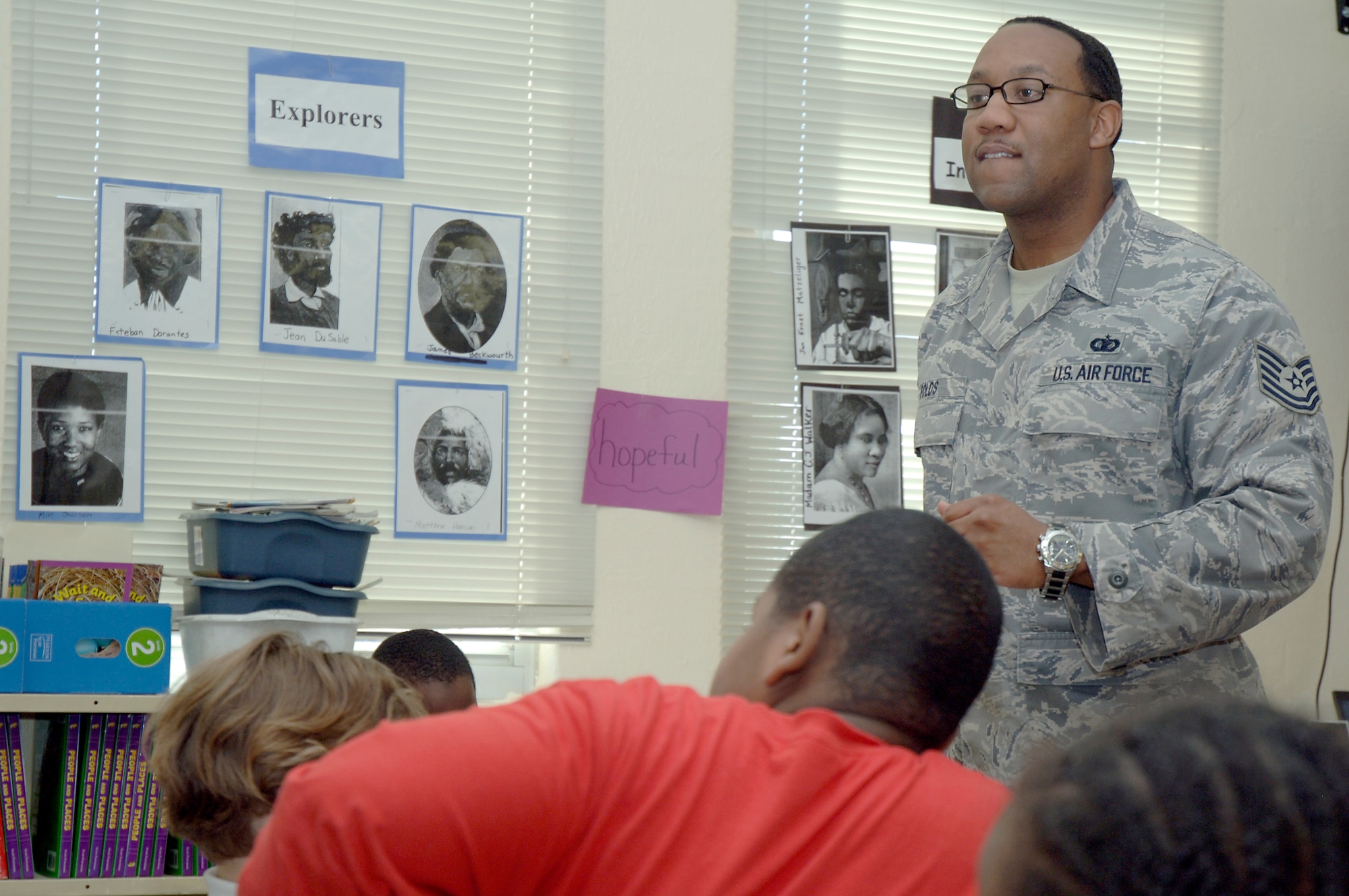 Tech. Sgt. Vyron Folds speaks to third grade students at Stono Park Elementary on his job in the Air Force during the school's career day Feb. 24, 2010, in Charleston, S.C. Volunteers from Joint Base Charleston went out to speak to the students on what it is like to be in the Air Force and how important it is for the kids to stay in school. Sergeant Folds is assigned to the 628th Air Base Wing. (U.S. Air Force photo/Staff Sgt. Marie Brown)