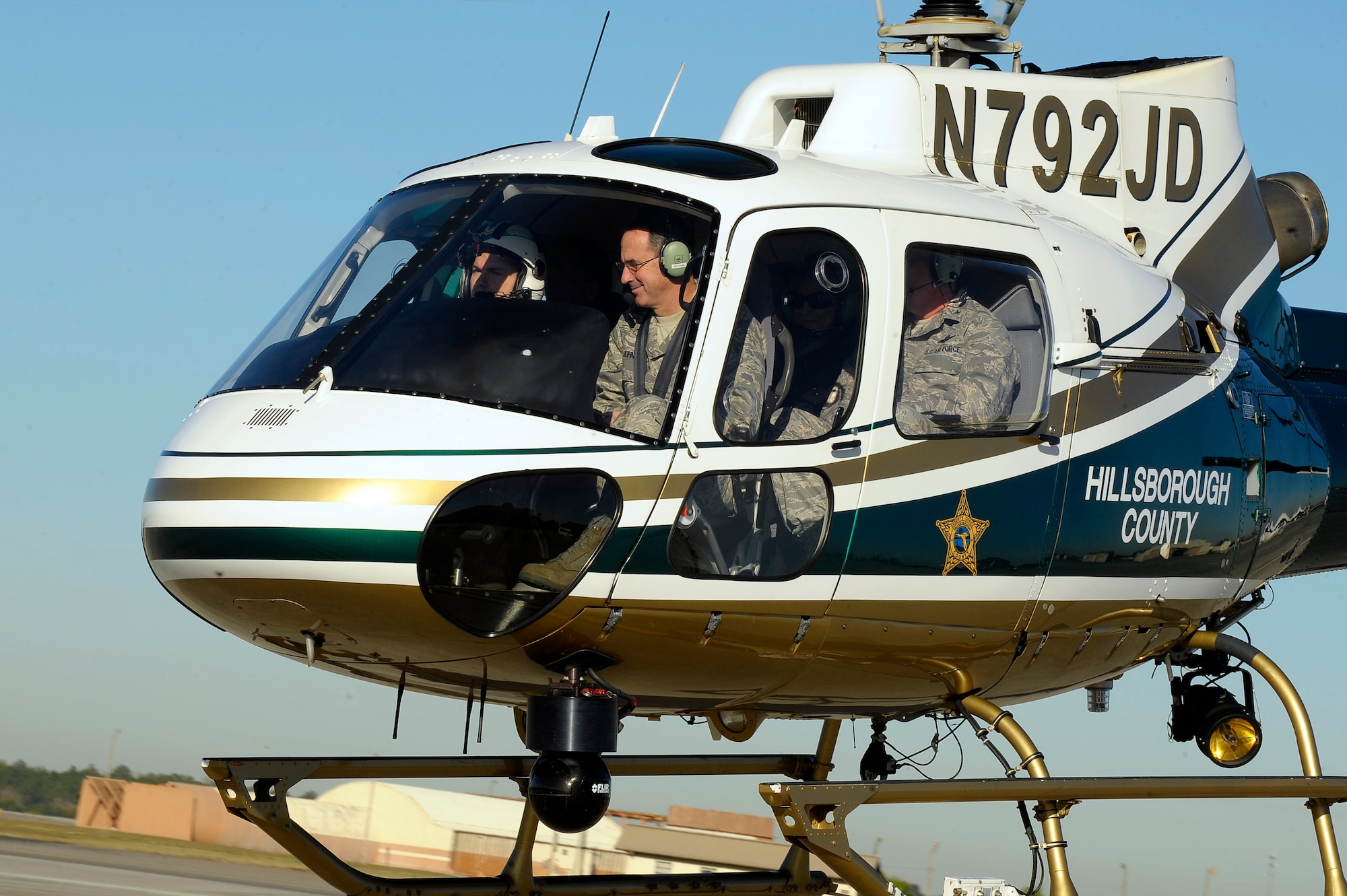 Gen. Raymond E. Johns, Commander Air Mobility Command, gets a aerial view of MacDill Air Force base from a Hillsborough County Sheriffs helicopter Jan. 07, 2010. Gen. Johns was visiting MacDill for the first time since taking over command of AMC on Nov. 20th of last year.
(U.S. Air Force photo by Staff Sgt. Joseph L. Swafford Jr./Released)
