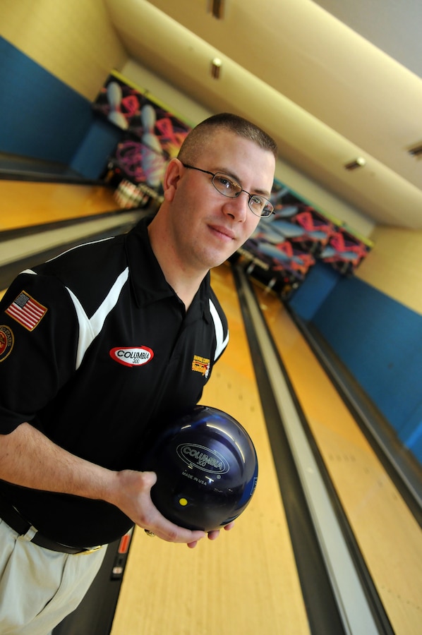 Yuma-based Master Sgt. James “King Pin” Bloomer, Marine Aviation Logistics Squadron 13 AIRspeed chief, finished first in the Marine Corps’ All-Marine bowling competition in early December 2009 securing one of four spots on the All-Marine team. Bloomer won the competition, held in Fort Bliss, Texas, after being down 129 pins entering the final day of the three-day event. Bloomer used his 15 years of competitive bowling experience to help the All-Marine team improve its performance in the All-Armed Forces tournament.