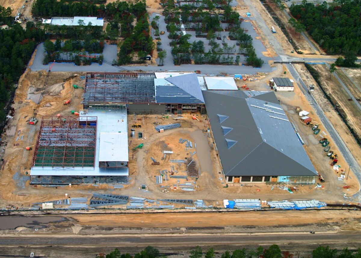 JSF building construction continues despite cold > Eglin Air Force Base