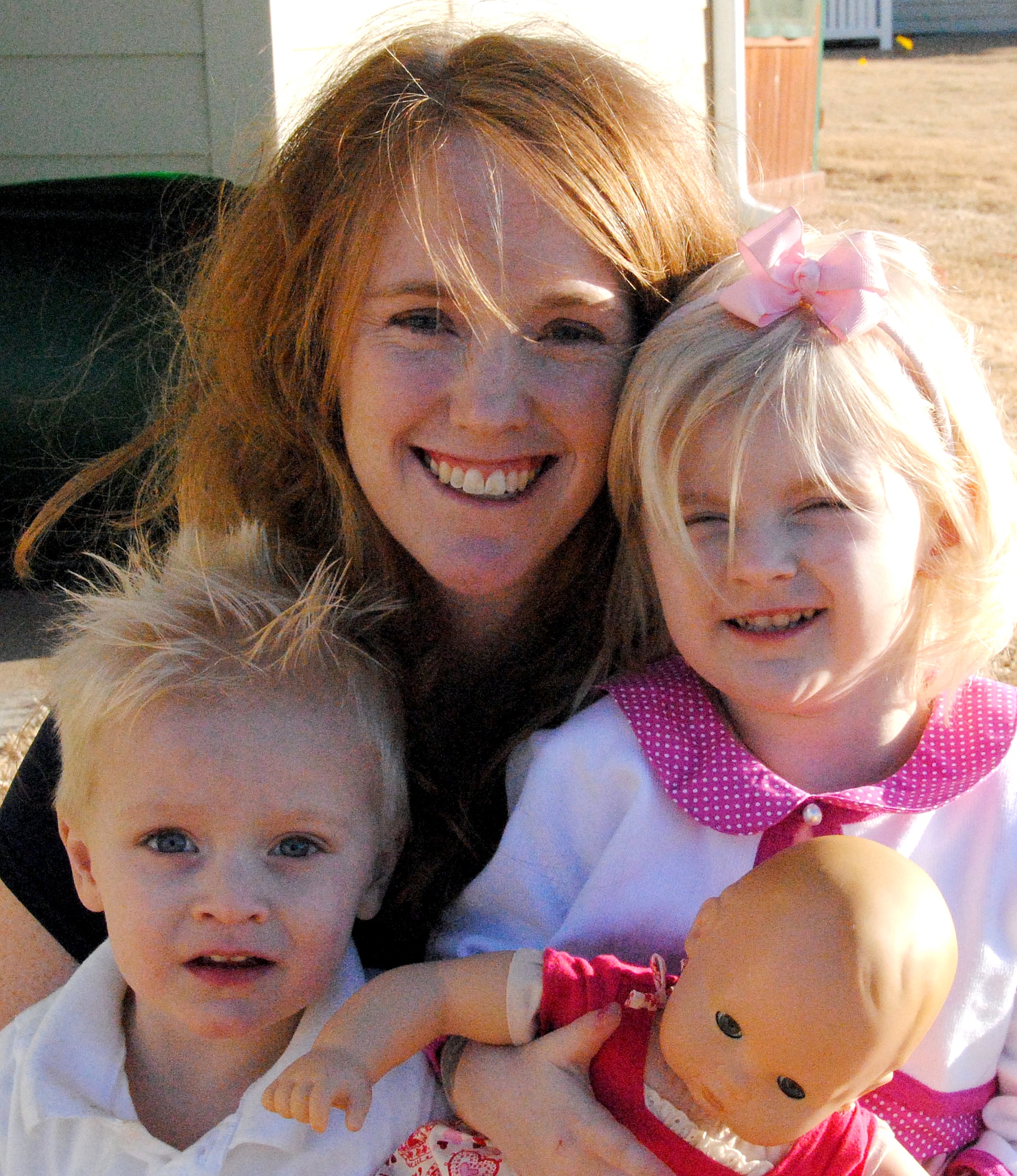 Jennifer Block is the Air Education and Training Command’s 2009 Key Spouse of the Year. Jennifer is the mother of Alexus, right, and Marcus, and the wife of Capt. Beau Block, an instructor pilot with the 33rd Flying Training Squadron at Vance AFB, Okla. (U.S. Air Force photo/ Joe B. Wiles)