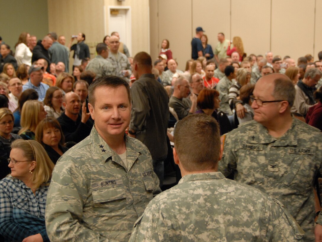 Maj. Gen. Tod Bunting, Kansas Adjutant General (left) and Kansas Army National Guard Chaplain (Col) Don Davidson preparing to speak to Kansas' first joint Yellow Ribbon event in Wichita, Kan.