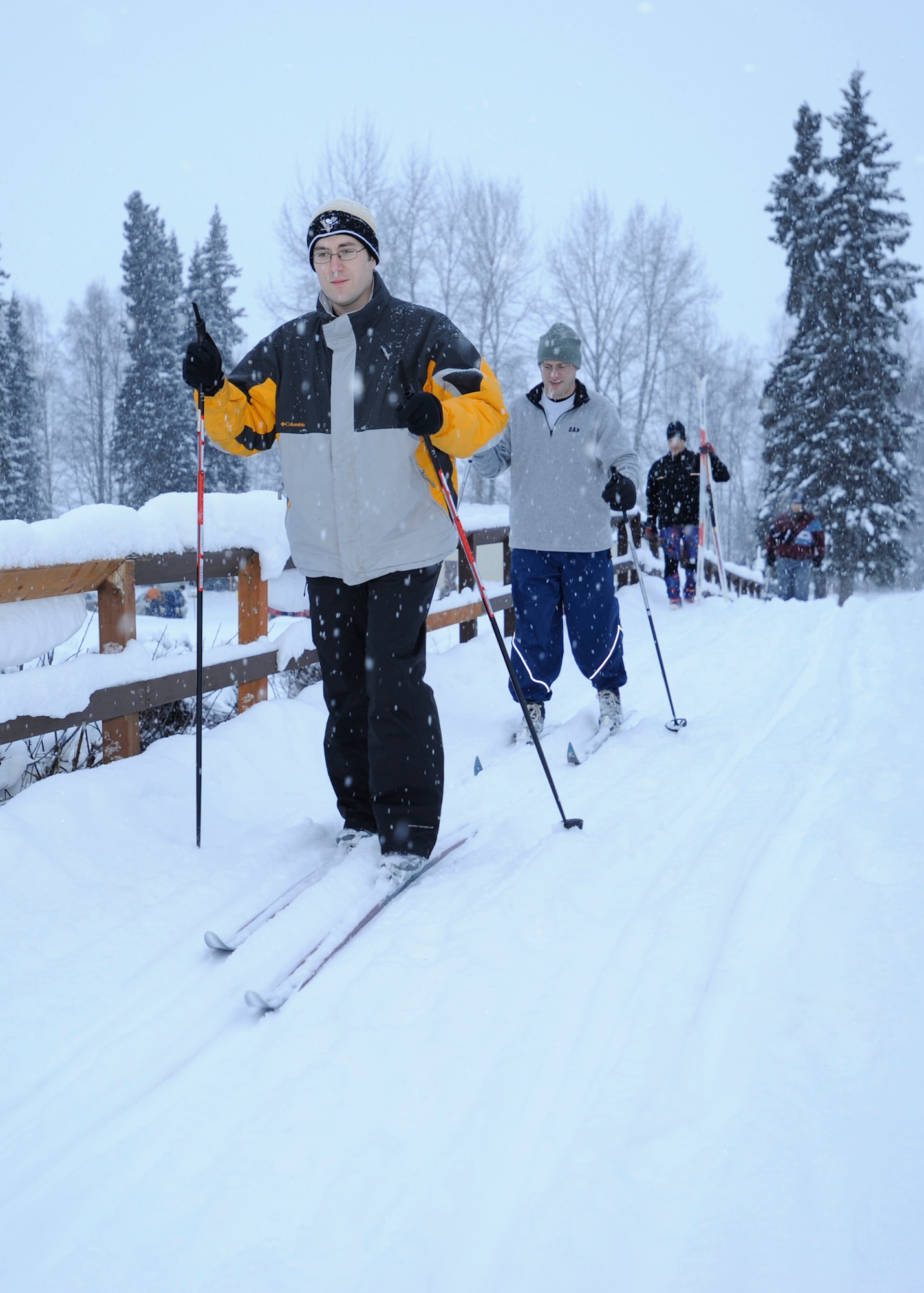 ELMENDORF AIR FORCE BASE – Tom Salyers laces practices his technique before participating in a cross country skiing session at the Eagleglen Golf Course here, Jan.  14.The 3rd Force Support Squadron provides the use of cross country skiing equipment at the Eagleglen for all Department of Defense identification card carriers.  (Air Force photo by Matt Coleman-Foster)