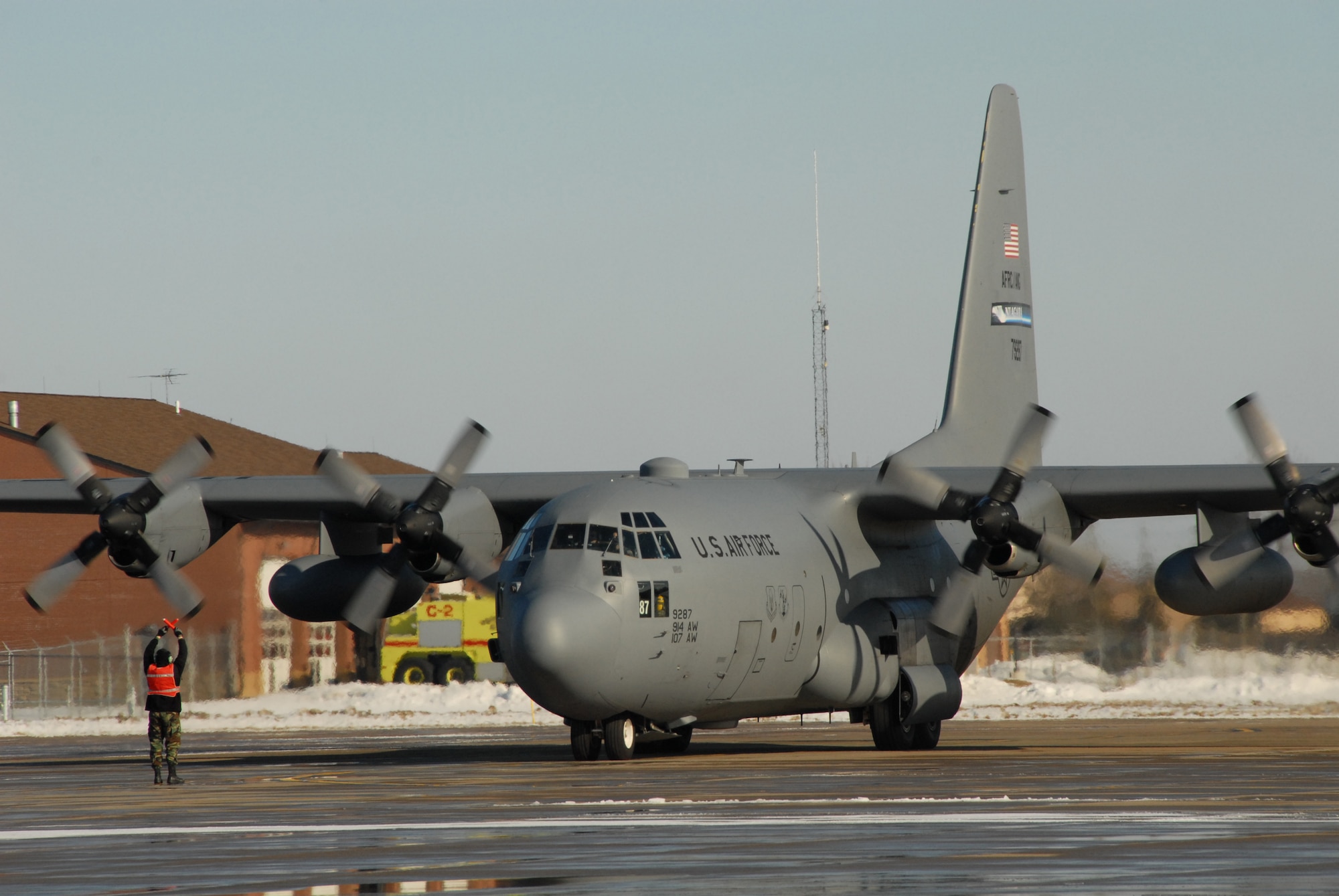 Members from the 107th New York Air National Guard and members from the 914th Air Force Reserves arrive home after completing their mission,delivering aid to Haiti. (U.S. Air Force Photo/ Tech Sgt. Cathy Perretta)