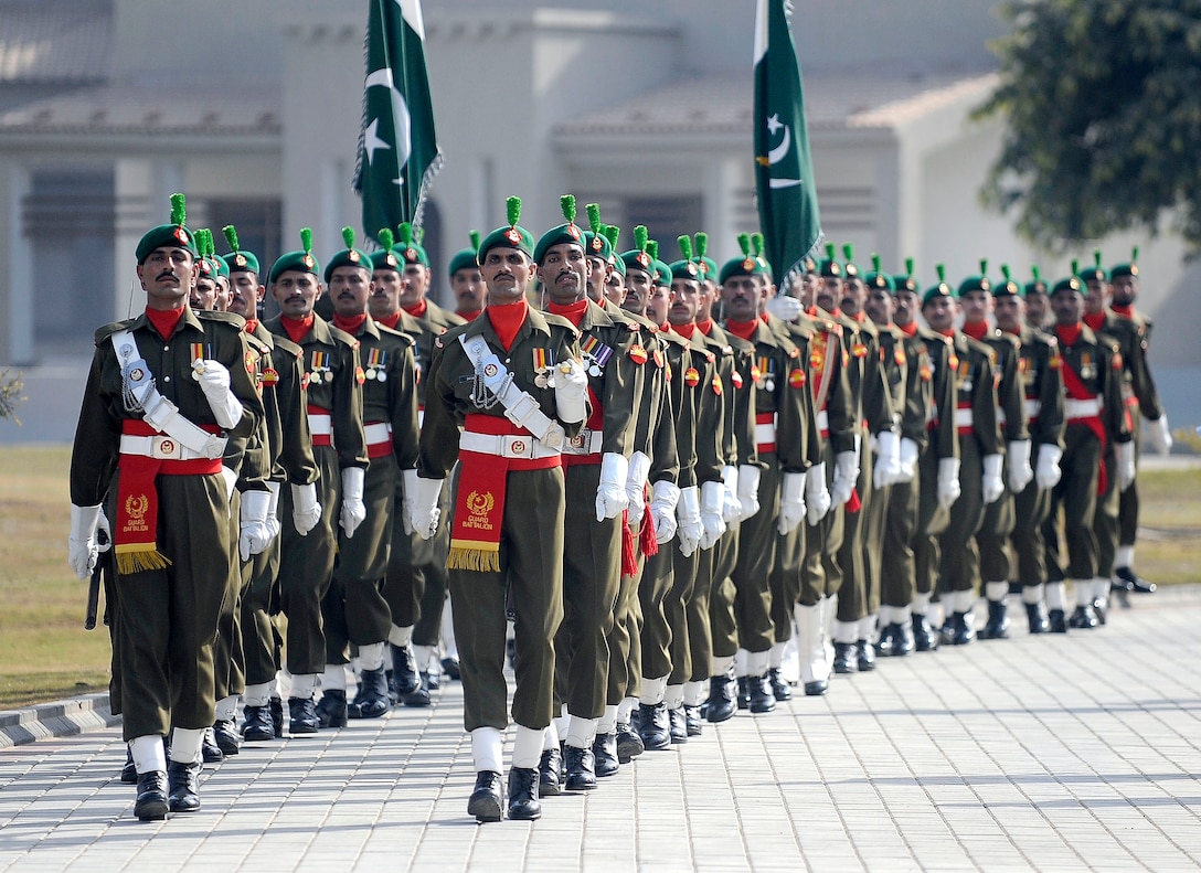 A Pakistani Honor Guard prepares for the  arrival of U.S. Defense Secretary Robert M. Gates at the Army's Martyr's Monument that honors the sacrifices of security forces and citizens in their fight against extremists, Rawalpindi, Pakistan, Thursday, Jan. 21, 2010.