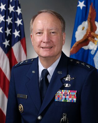 Official biography portrait of Lt. Gen. Frank Klotz. Photographed in the Pentagon on Sept. 29, 2009. (U.S. Air Force photo by Scott Ash)