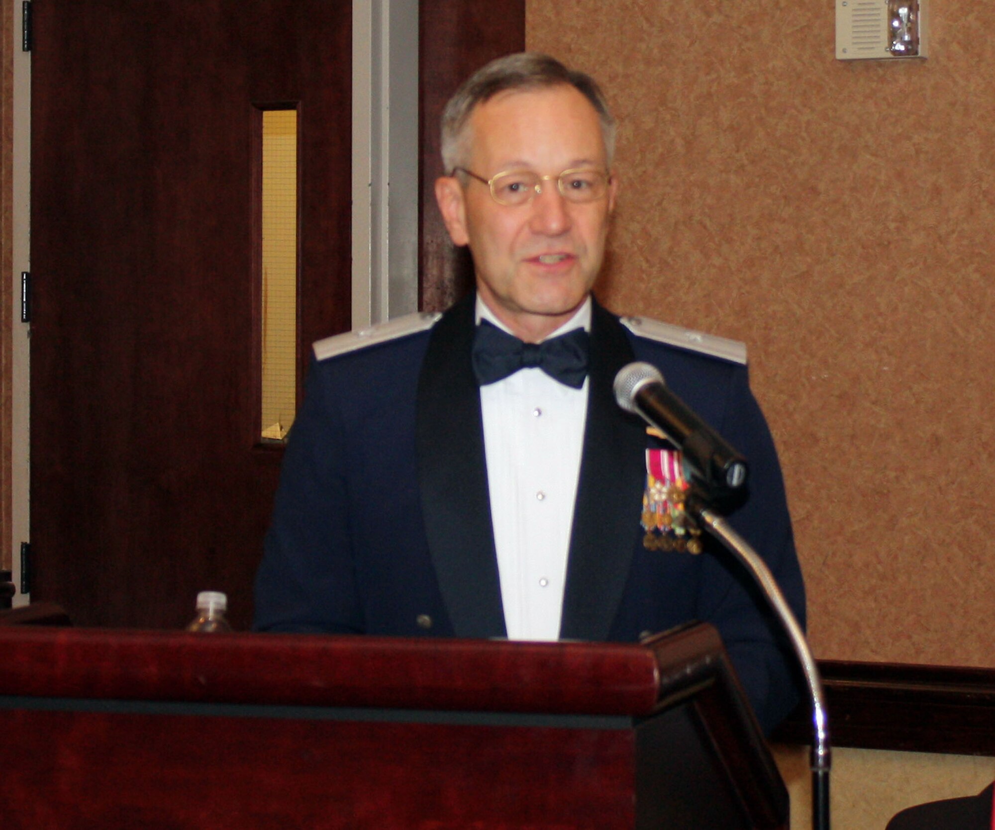 TRAVIS AIR FORCE BASE, Calif. -- It’s was the occasion of the year for the members of the 349th Air Mobility Wing; this night where the wing members are recognized for their accomplishments and contributions to the wing mission. It’s was the 349th Annual Awards Banquet, Jan 23.  Maj. Gen. (Sel) Eric W. Crabtree, 4th Air Force commander, was the guest speaker at the 349th Air Mobility Wing Annual Awards Banquet held at the Delta Breeze Club, Jan. 23. More than 200 community leaders, wing members, their families and friends came together to celebrate the daily endeavors of wing members that were there to be honored.  
(U.S. Air Force photo/Master Sgt. Robert Wade)