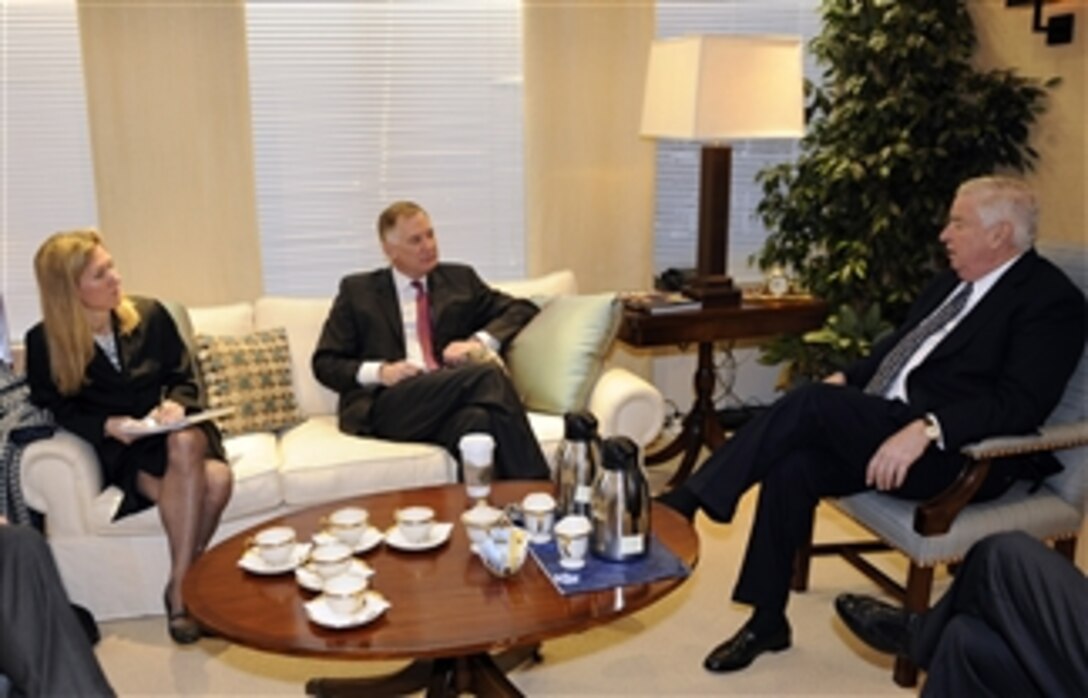 Deputy Secretary of Defense William J. Lynn III talks with U.S. Ambassador to the United Kingdom Louis Susman in London, England, on Jan. 25, 2010.  Lynn is in the U.K. to strengthen defense cooperation between the U.S. and U.K. and enhance European Defense Institutions.  