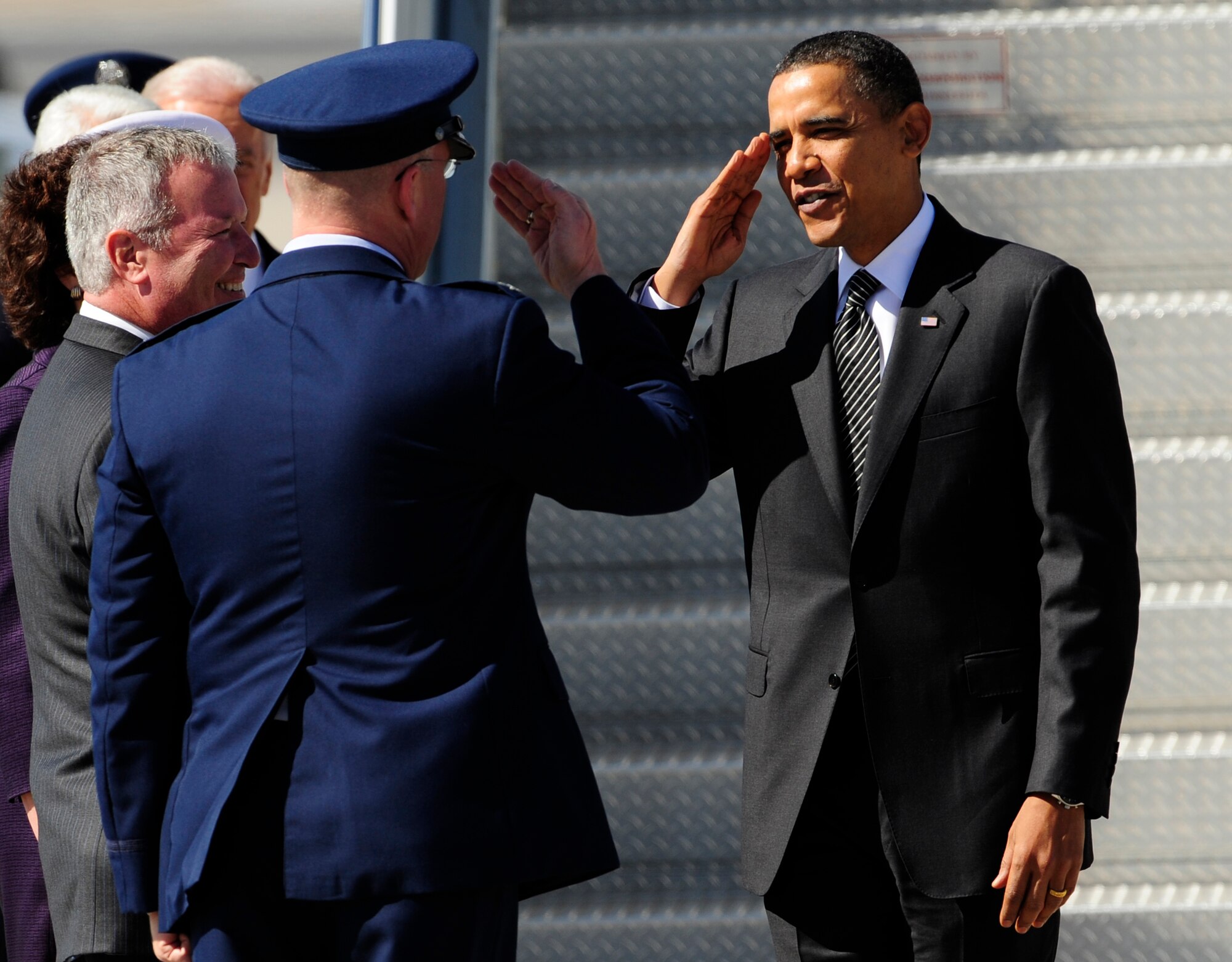 Col. Larry Martin, 6th Air Mobility Wing commander, greets U.S. President Barack Obama greets upon arrival at MacDill Air Force Base, Fla., Jan. 28, 2010.  President Obama and Vice President Joe Biden landed at MacDill AFB prior to conducting a townhall meeting at the University of Tampa.  (U.S. Air Force photo by Senior Airman Rylan Albright/Released)