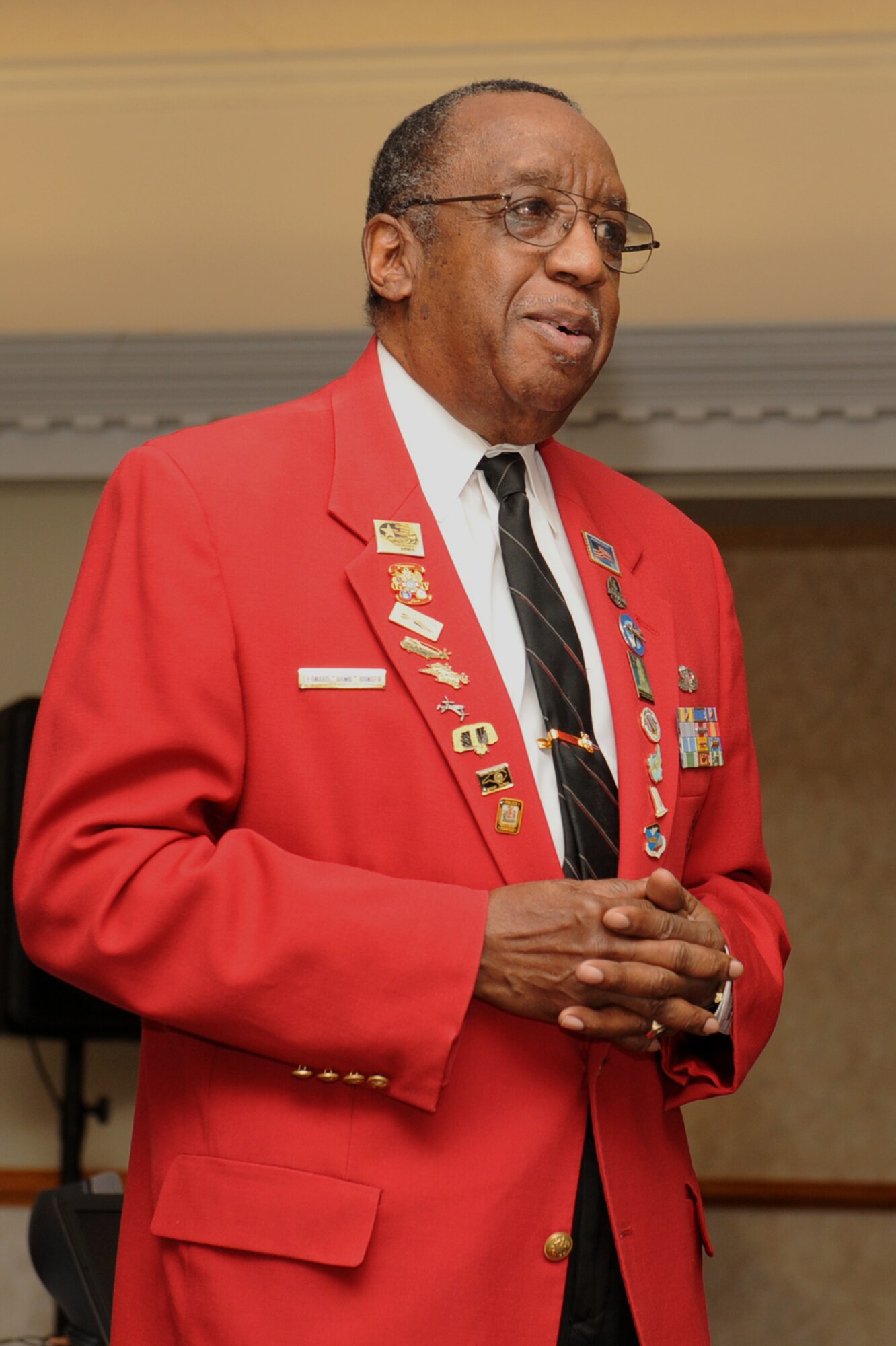 Leonard "Hawk" Hunter, Army veteran, shares the Tuskegee Airmen story to Youth in Aviation Junior Reserve Officers' Training Corps members on Seymour Johnson Air Force Base, N.C., Jan. 23, 2010. Hunter is a member of Tuskegee Airman Inc., and has been telling the Tuskegee Airmen's story to children, clubs, JROTC groups and with other various organizations for more than 10 years. (U.S. Air Force photo/Senior Airman Whitney Lambert) 