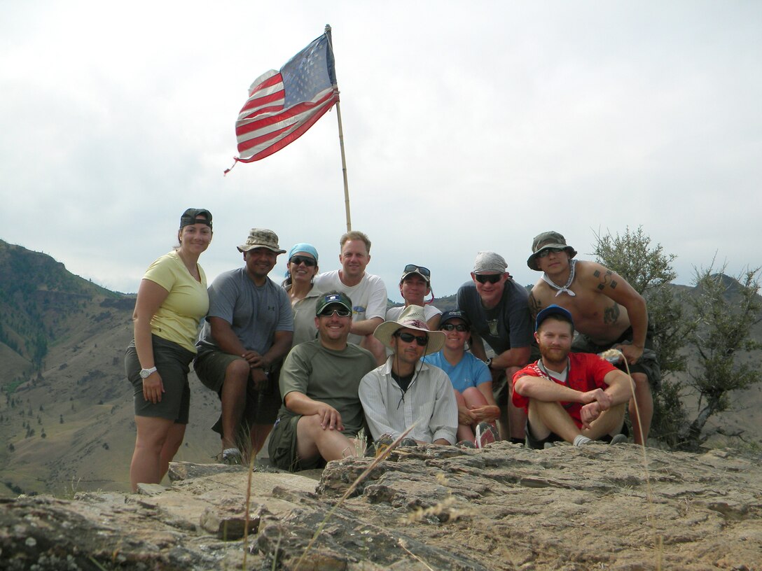 Students attended a free Outward Bound whitewater rafting expedition June 6 tthrough 10, 2010, on the Lower Deschutes River, Ore. Back row, left to right: Army Maj. Lori D. Renwick, Sgt. Maj. of the Marine Corps James M. Betancourt, Staff Sgt. Stephanie J. Riotte, Navy Command Master Chief Michael P. Dyer; Navy Petty Officer 1st Class Lillian Diehl, Navy Petty Officer 2nd Class Scott A. Fessenden and Shawn Lee. First row, left to right: Josaf Rodriguez, Justin Russell, Capt. Rebecca A. Garcia, and Jeff Weaver. (U.S. Army photo/Maj. Lori D. Renwick)