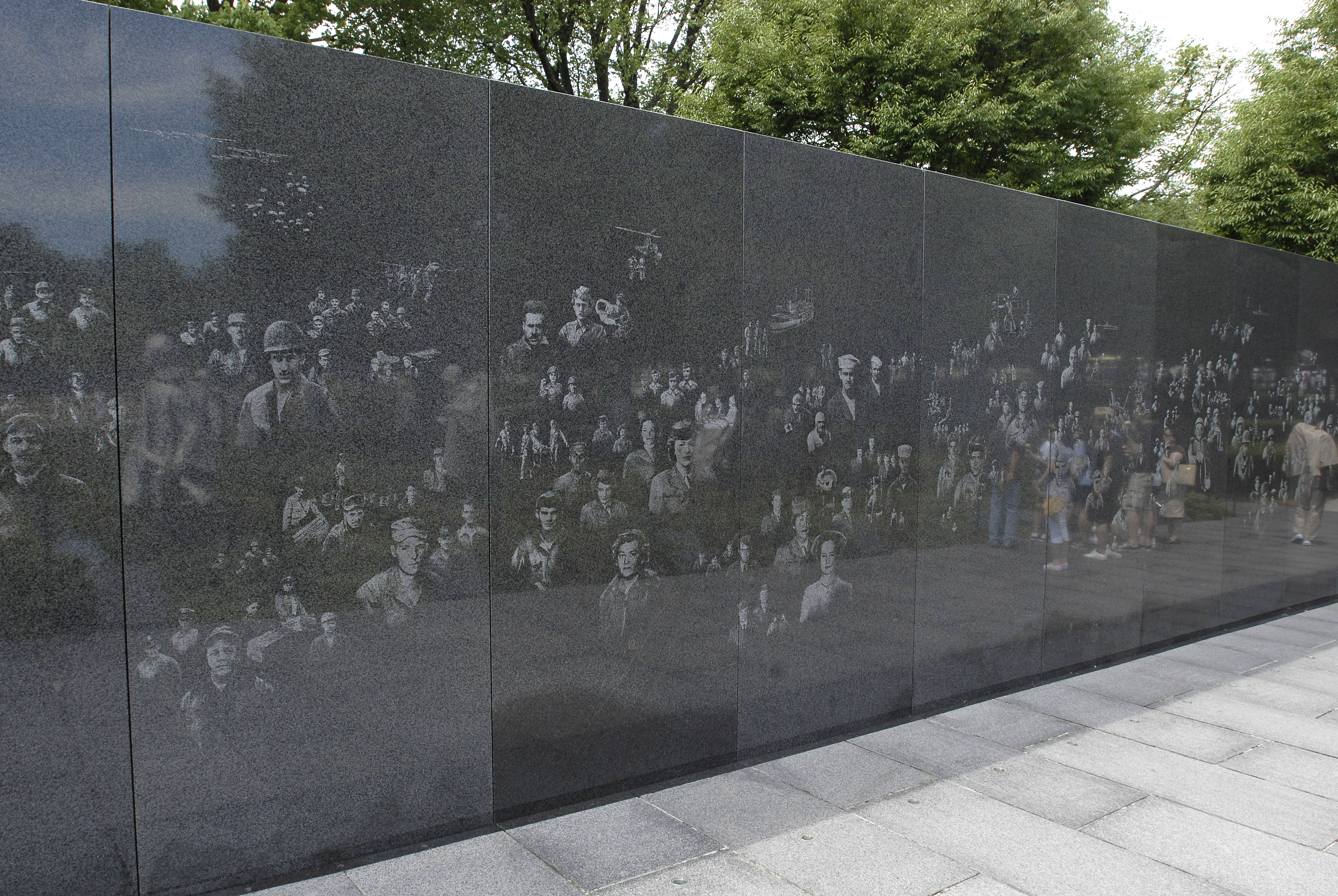 Памятная стена. Мемориальная стена. Мемориал на стене. Стена в Корее.