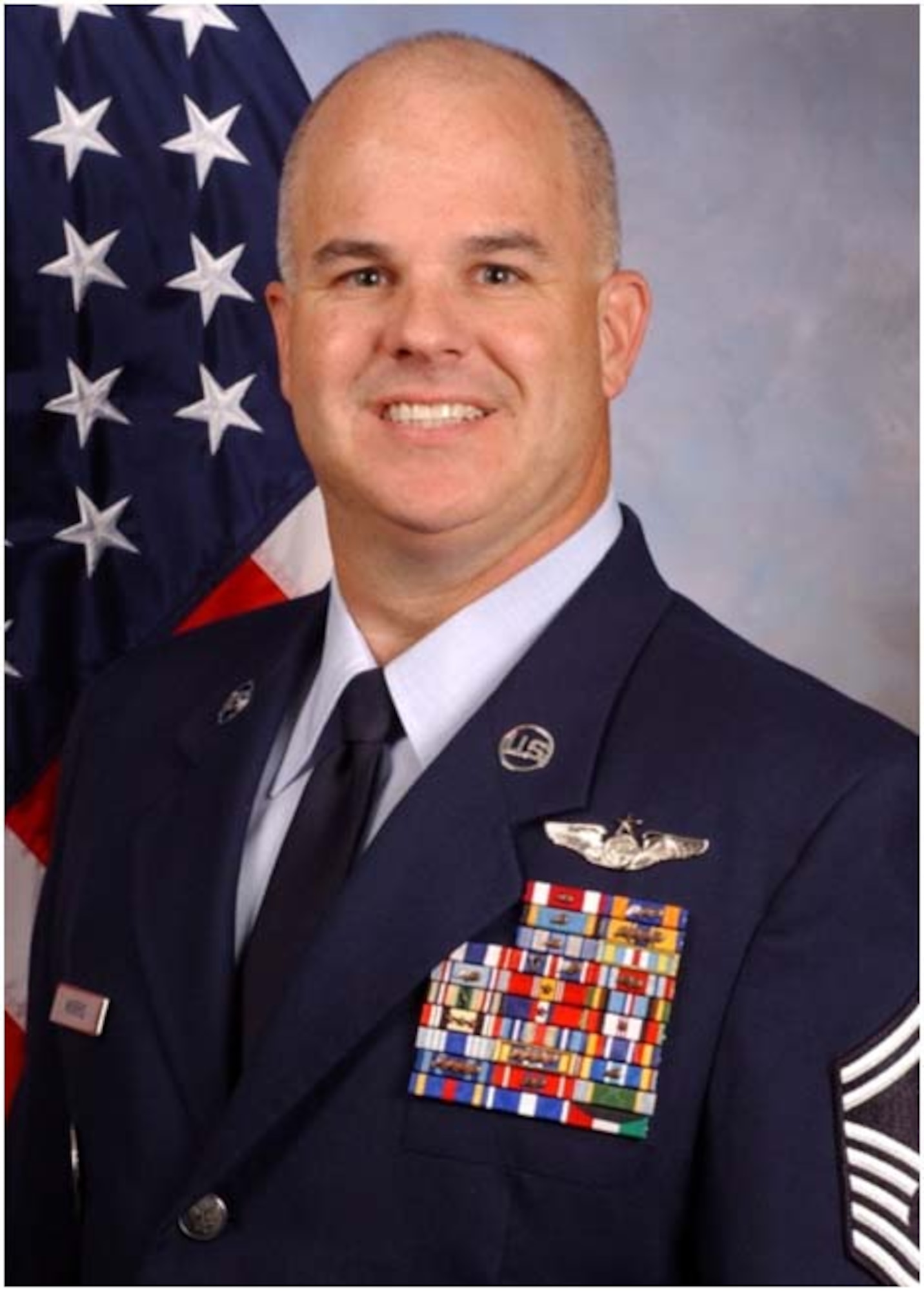 Senior Master Sergeant Michael Morris has been awarded the 2009 Staff Sgt. Henry E. “Red” Erwin Outstanding Senior Noncommissioned Officer Career Enlisted Aviator of the Year.