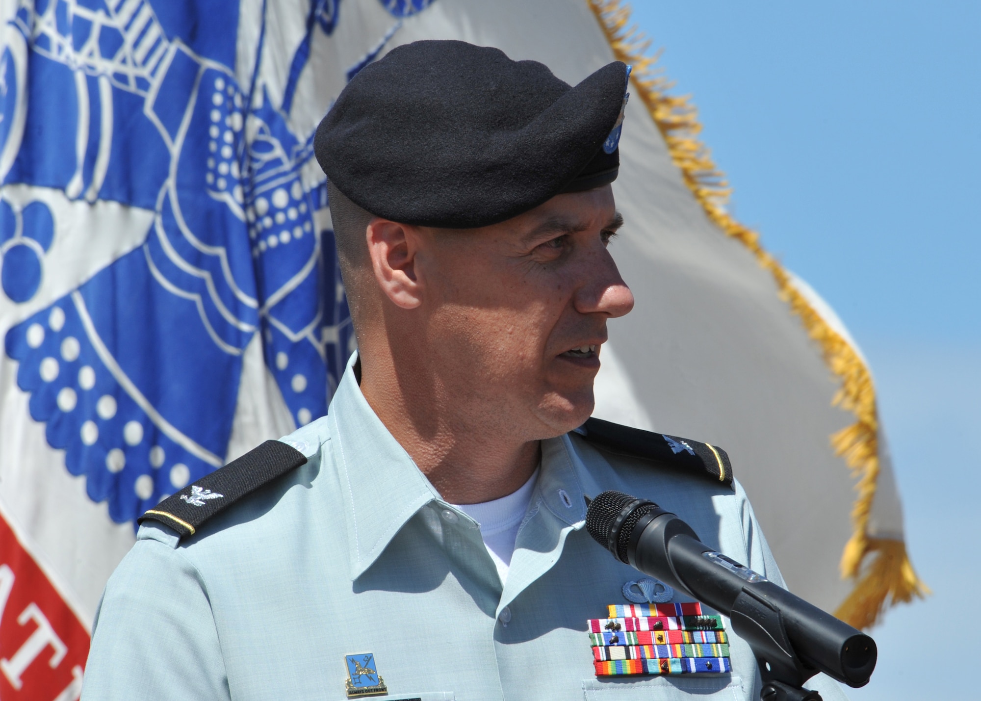 Army Colonel Matthew P. Glunz speaks upon his assumption of command of the JIOCEUR Analytic Center.  As he noted during his remarks, commanding the JAC is a homecoming of sorts for the Colonel who previously served at RAF Molesworth from August 2000 until June 2002.  U.S. Air Force photo by Staff Sgt. Javier Cruz.