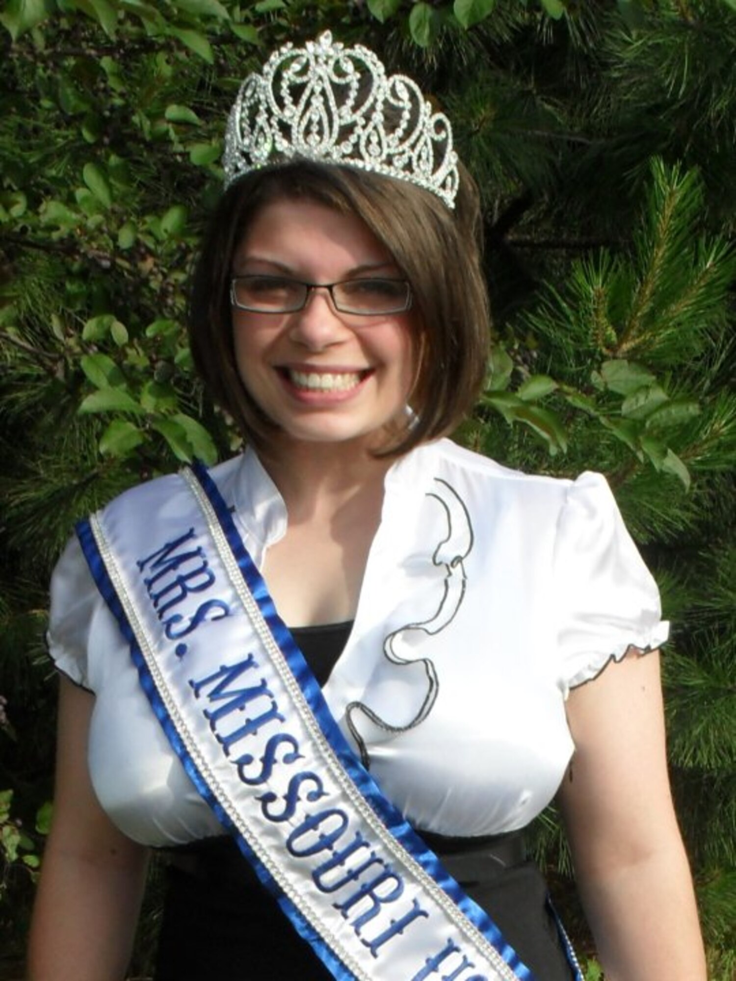 Ashley McAnally, wife of Staff Sgt. Brandon McAnally, 349th Air Refueling Squadron boom operator, was recently crowned Mrs. Missouri U.S. Stationed at McConnell for four years, Mrs. McAnally has been involved on and off base.  Mrs. McAnally volunteers for the Leukemia & Lymphoma Society, Kyrie Foundation, 349th ARS playgroup, 349th ARS key spouse program, the Airmen’s Attic and the Child Development Center. (Courtesy photo) 