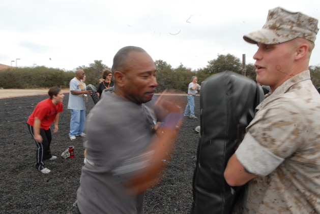 San Diego, Los Angeles educators experience recruit training &gt; Marine