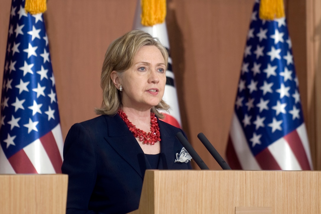 U.S. Secretary of State Hillary Rodham Clinton address the media at the Central Government Complex of South Korea in Seoul, Korea, July 21, 2010.
