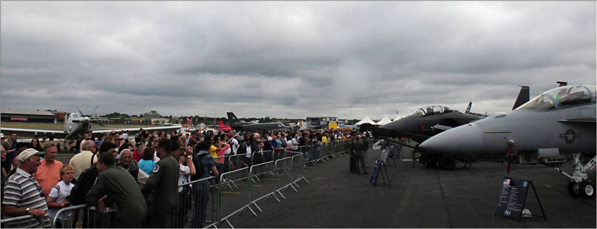 FARNBOROUGH, United Kingdom -- Spectators fill the various static display areas at the 2010 Farnborough International Air Show event grounds July 25.  The air show took place July 19-25 with approximately 1,300 exhibitors from private, commercial civil and military sectors, 132,000 trade visitors and nearly 153,000 public visitors. (U.S. Air Force photo by Staff Sgt. Heather M. Norris)