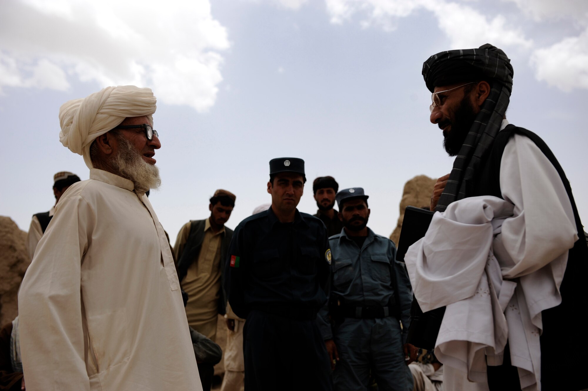 A village elder, left, representing the population of a village speaks with Omar Gul, the Zabul Provincial Line Director of Irrigation, during a Shura meeting May 22, 2010, in Omarkhel, Afghanistan. (U.S. Air Force photo/Staff Sgt. Manuel J. Martinez/released) 

