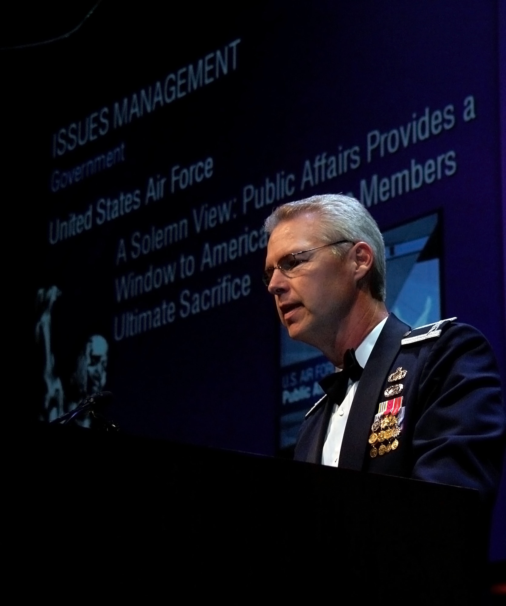 Col. Les A. Kodlick, director of Air Force Public Affairs, presents remarks after receiving the 2010 "Best of Silver Anvil" Award June 3, 2010, during the Public Relations Society of America's annual Silver Anvil Awards Ceremony at the Equitable Tower in New York City.  (U.S. Air Force photo/Senior Airman Erik Cardenas)