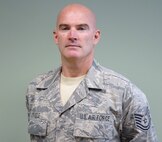 Tech. Sgt. Kevin Steele won the Air Force 2009 Vehicle Operator of the Year for his actions during a 2008-2009 deployment to Iraq.  He recently returned from Washington D.C. where he accepted the award. (U.S. Air Force Photo by Airman 1st Class Adam Hamar)