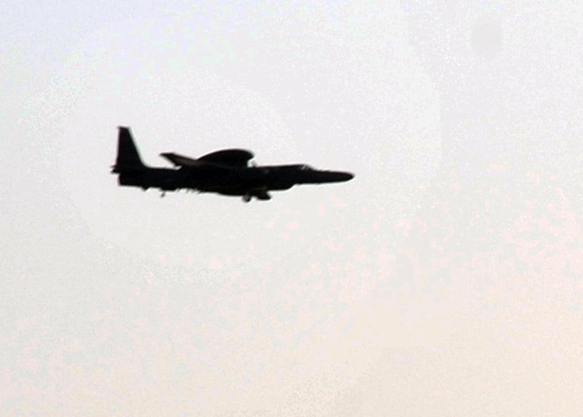 A U-2 Dragon Lady assigned to the 99th Expeditionary Reconnaissance Squadron of the 380th Air Expeditionary Wing returns from a mission May 29 at a non-disclosed base in Southwest Asia on May 29, 2010. The 380th AEW is home to the KC-10 Extender, U-2 Dragon Lady, E-3 Sentry and RQ-4 Global Hawk aircraft. The wing is comprised of four groups and 12 squadrons and the wing's deployed mission includes air refueling, air battle management, intelligence, surveillance and reconnaissance in support of overseas contingency operations in Southwest Asia. The 380th AEW supports operations Iraqi Freedom and Enduring Freedom and the Combined Joint Task Force-Horn of Africa. (U.S. Air Force Photo/Master Sgt. Scott T. Sturkol/Released)