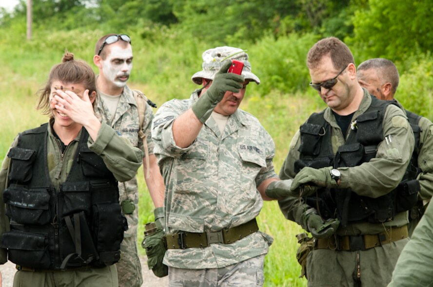 The 180th Airlift Squadron, 139th Airlift Wing, in St. Joseph, Mo. conducts survival training for it's flight crews in Northern Mo. on June 5th, 2010. (U.S. Air Force photo by Master Sgt. Shannon Bond/Released)