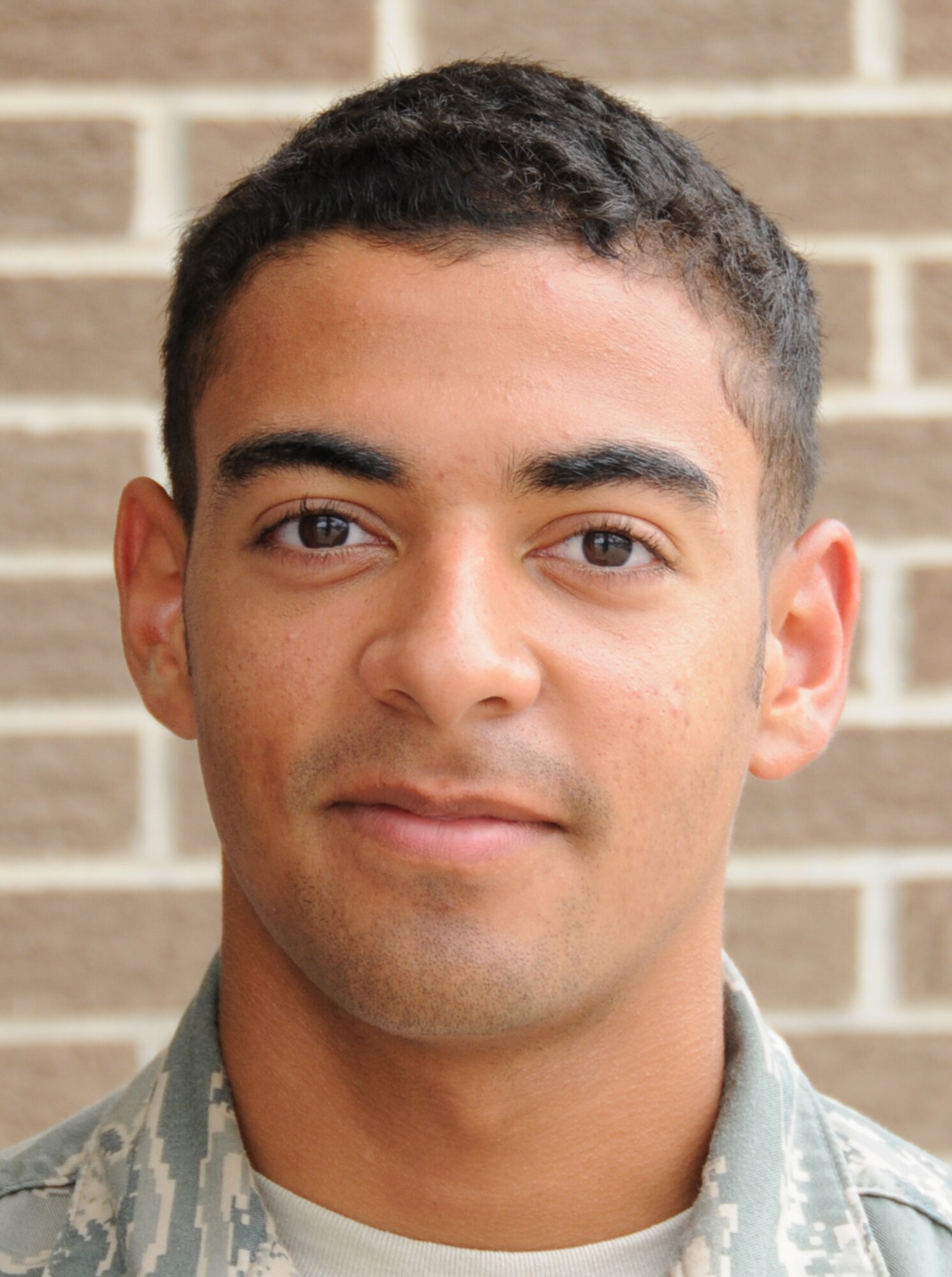 Airman Kevin Saravia from Miami graduated Tuesday from the electronic principles course in the 332nd Training Squadron with a perfect score.  He’s headed to Sheppard Air Force Base, Texas, for the avionics test station and aircraft component apprentice school for 13 weeks.  (U.S. Air Force photo by Kemberly Groue)