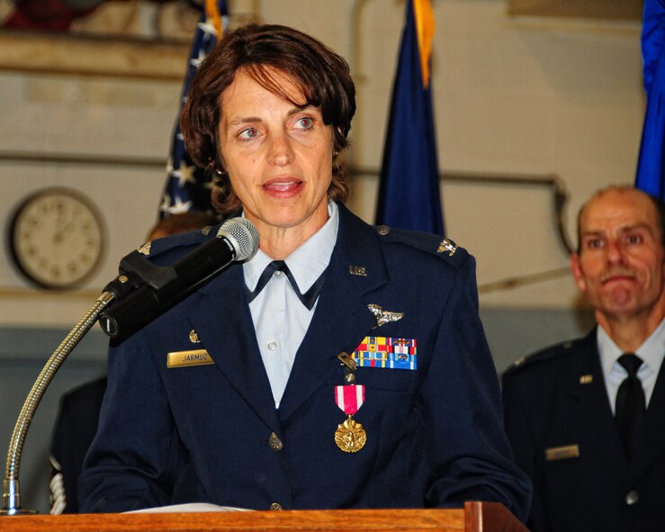 Col. Patricia A. Jarmuz relinquishes command of the 914th Aeromedical Staging Squadron May 2, 2010, Niagara Falls Air Reserve station, Niagara Falls NY.  Col. Patricia A. Brunner assumed command from Jarmuz during a ceremony held in hangar 907. (U.S. Air Force photo by Staff Sgt. Joseph McKee)