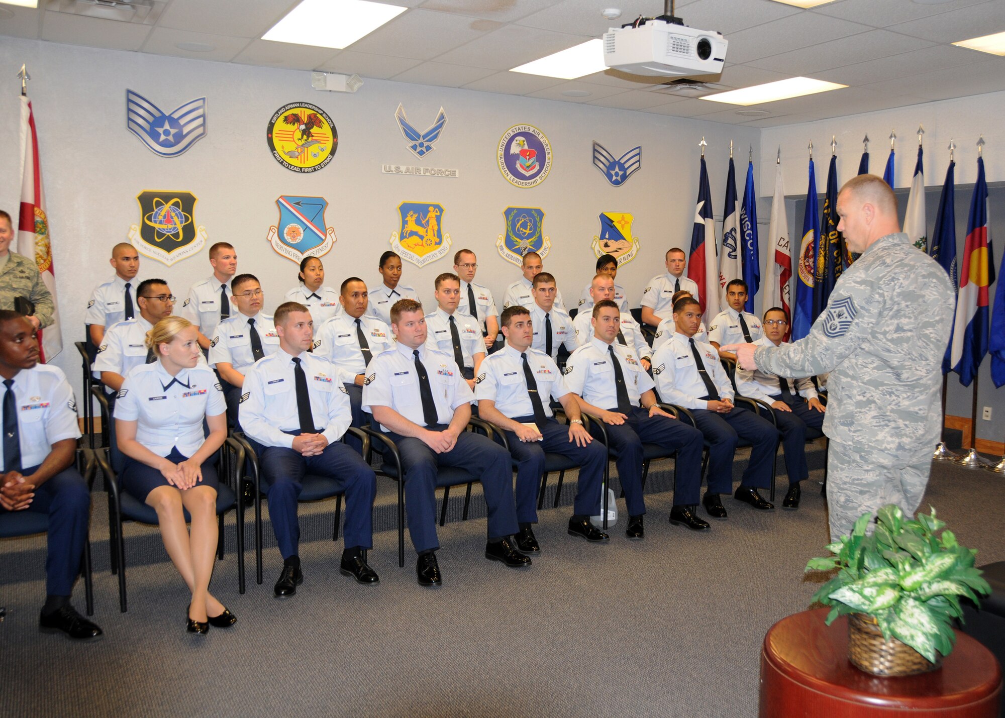 CMSAF Roy Visits Kirtland Air Force Base > Kirtland Air Force Base ...