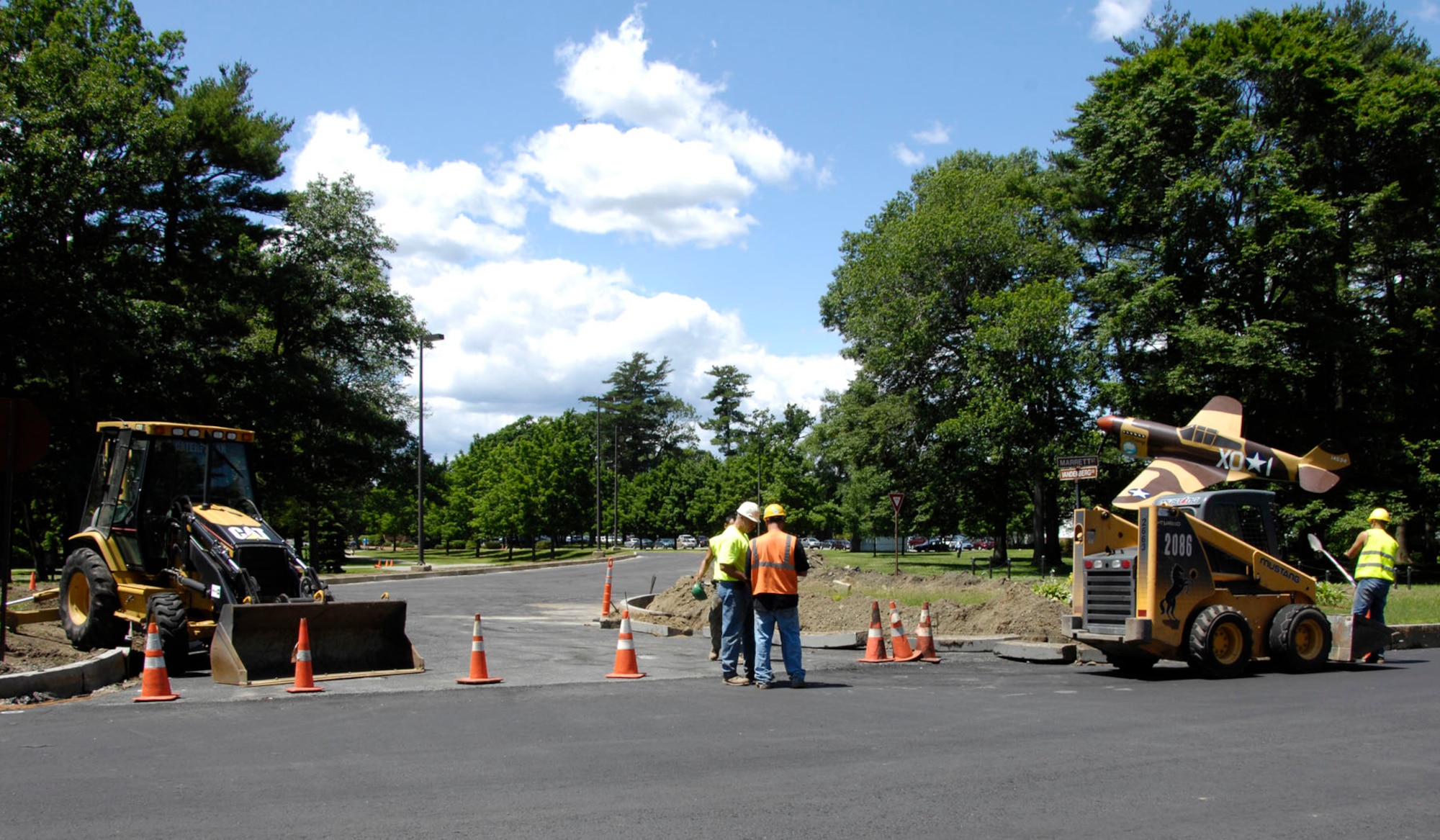 HANSCOM AIR FORCE BASE, Mass. – Road construction progresses as construction workers continue working at the corner of Marrett Street and Vandenberg Drive. (U.S. Air Force photo by Linda LaBonte-Britt
