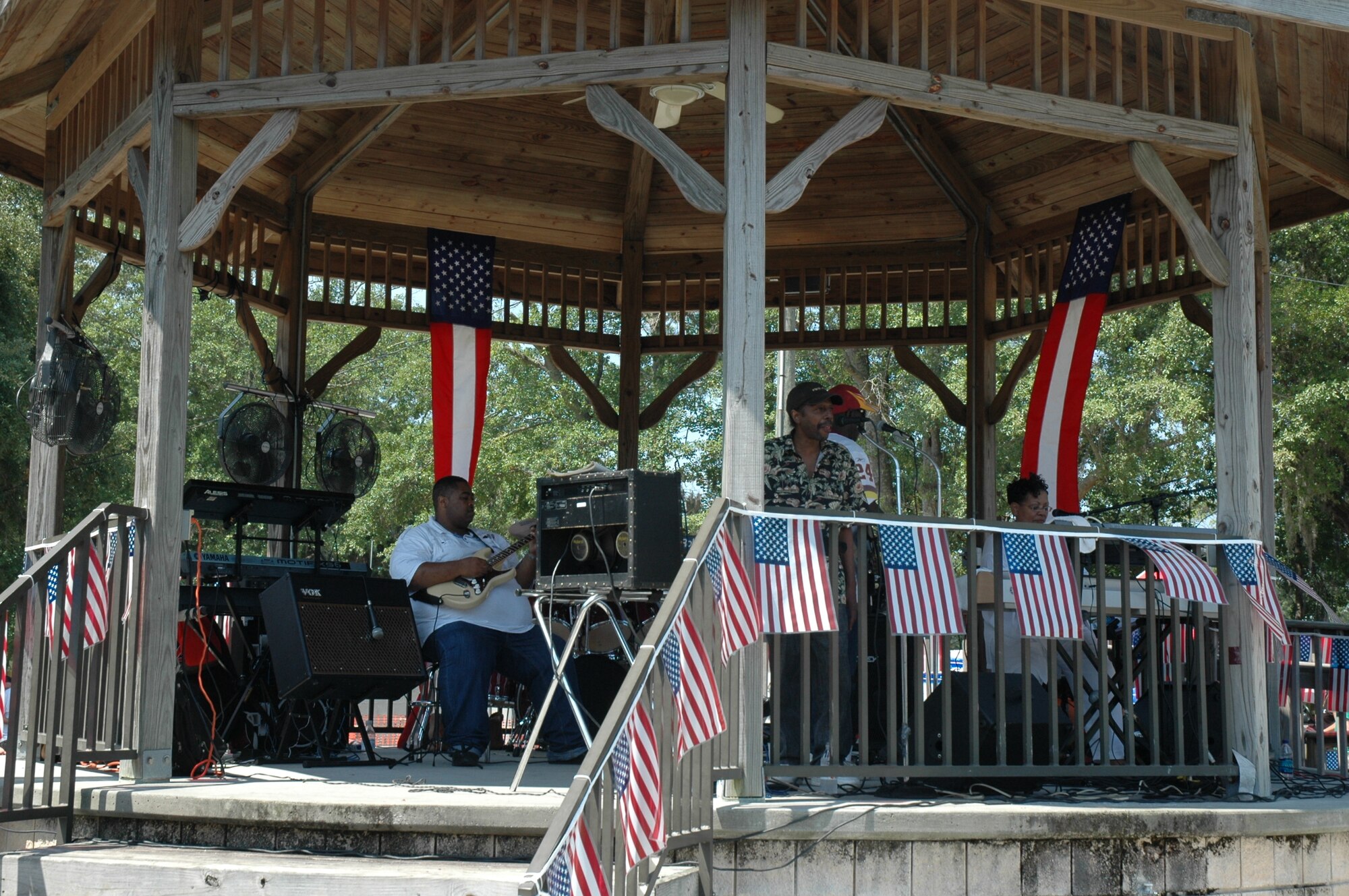 Reservists from the 315th Airlift Wing here at Charleston Air Force Base, S.C., came out in full force along with their families and friends for a free picnic held on base Saturday, June 12. 