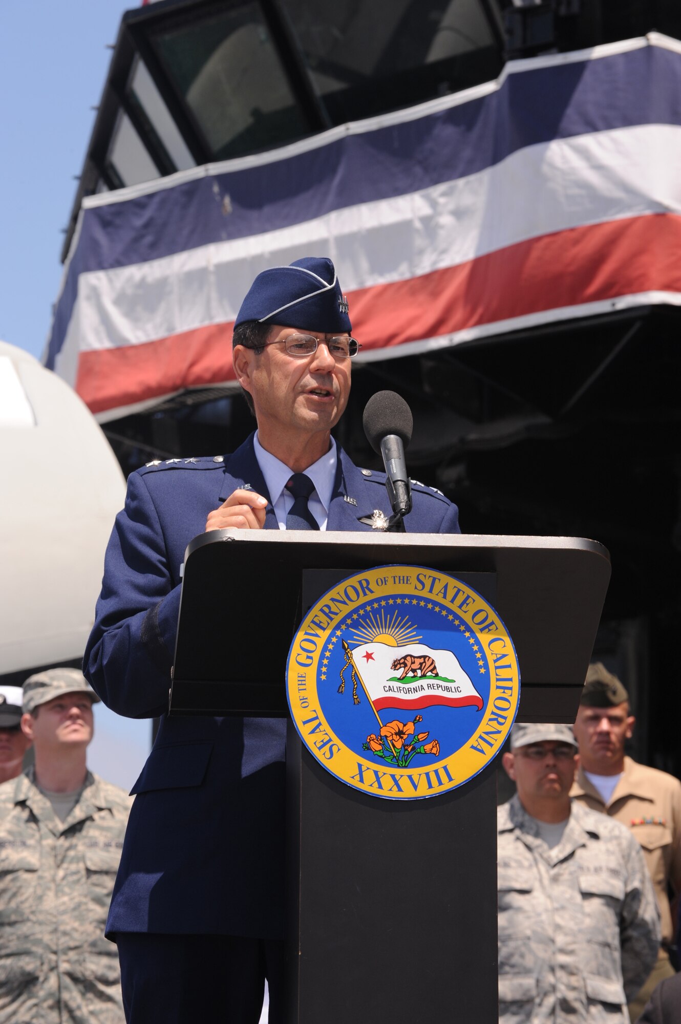 Lt. Gen. John “Tom” Sheridan (center), Space and Missile Systems Center commander, speaks at the Operation Welcome Home kick-off aboard the U.S.S. Midway in San Diego, June 3.  (Photo by Joe Juarez)  