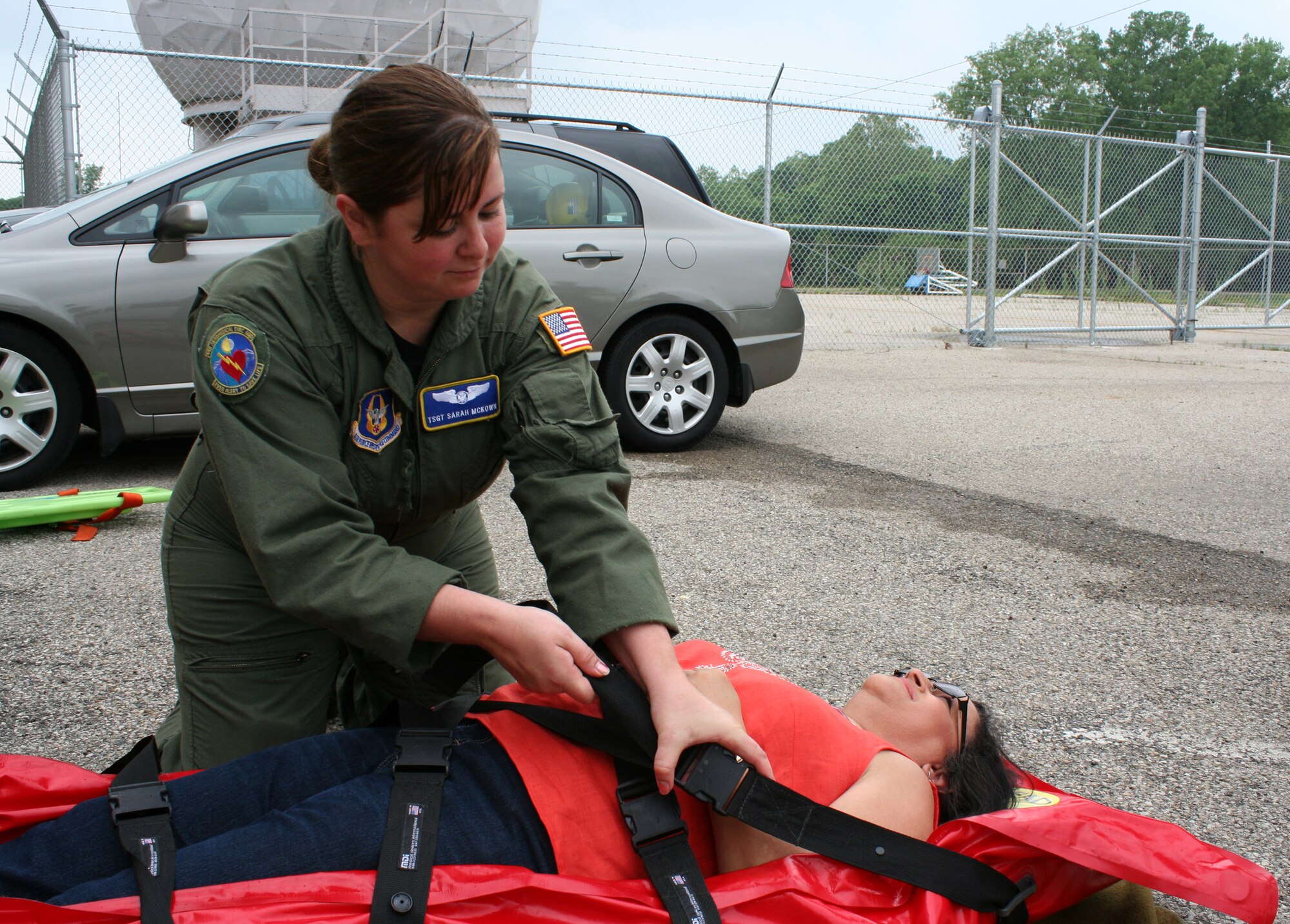 WRIGHT-PATTERSON AIR FORCE BASE, Ohio – Tech. Sgt. Sarah McKown, 445th Aeromedical Evacuation Squadron, runs a scenario with a simulated patient during the 445th Airlift Wing Employer Appreciation Day June 5.  Forty three employers had the opportunity to spend the day at the wing to see exactly where their Air Force Reserve employees work and what they do on unit training assembly weekends. (U.S. Air Force photo/Tech. Sgt. Jeremy Caskey)