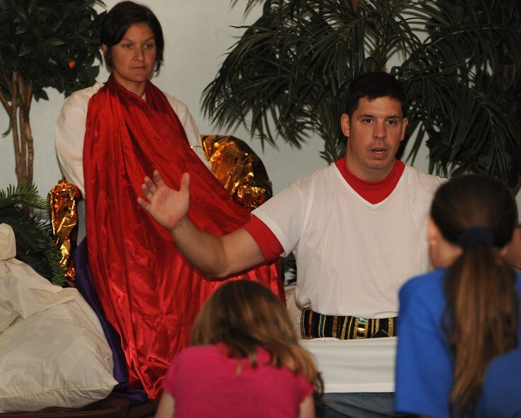 MOODY AIR FORCE BASE, Ga. --Tech. Sgts. Kevin and Sherrie Ball from the 820th Combat Operations Squadron teach a class during Vacation Bible School here June 16. Children from VBS learned about different Bible stories. (U.S. Air Force photo by Airman 1st Class Benjamin Wiseman/RELEASED)