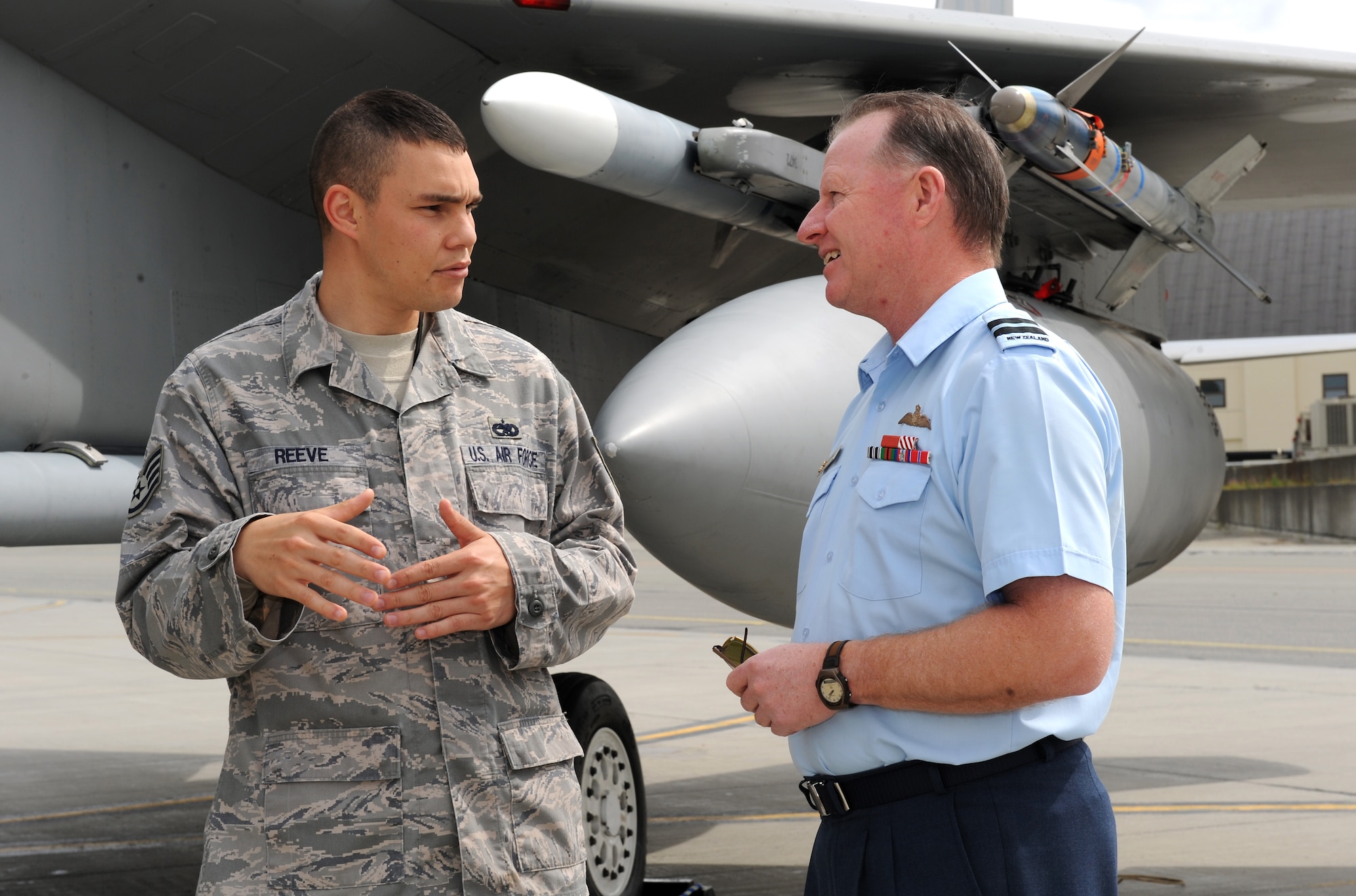 Social visit helps fight wars > Joint Base Elmendorf-Richardson > Articles