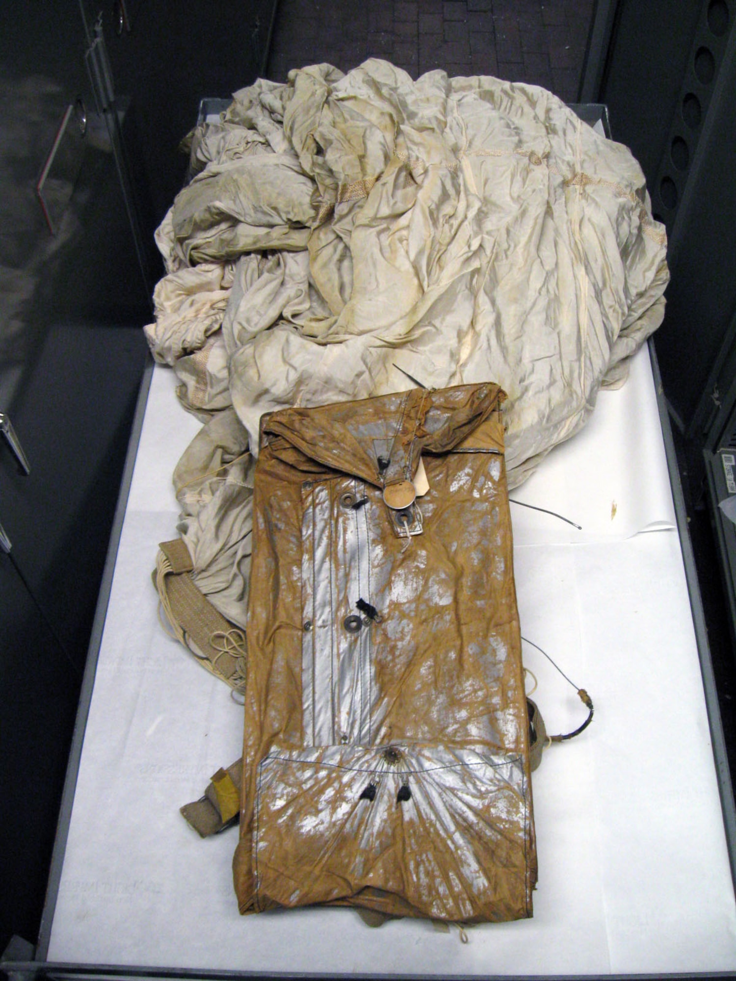 This item was used on March 28, 1919, for the first jump from an airplane with a free back pack parachute, at McCook Field in Dayton, Ohio. Civilian Leslie Irving jumped from a DH-9 flown by Floyd Smith, the designer of the parachute. (U.S. Air Force photo)