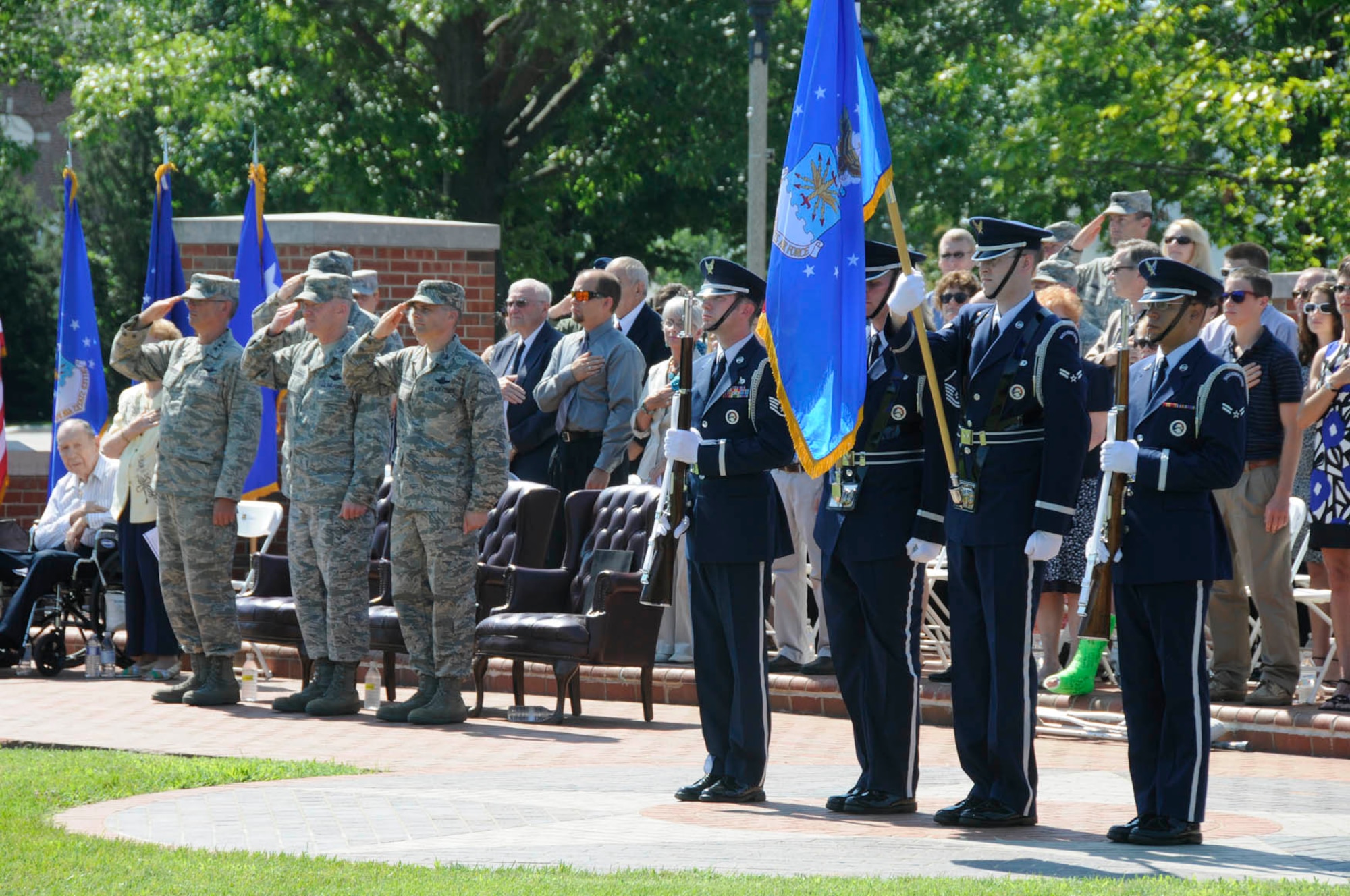 SCOTT AIR FORCE BASE, Ill. -- Members of the base honor guard present the colors during the 375th Air Mobility Wing change of command ceremony Friday during which Col. Michael Hornitschek assumed command. Colonel Hornitschek arrives from McChord Air Force Base, Wash., where he served as the vice commander. (U.S. Air Force photo/ Staff Sgt. Brian Ellis)