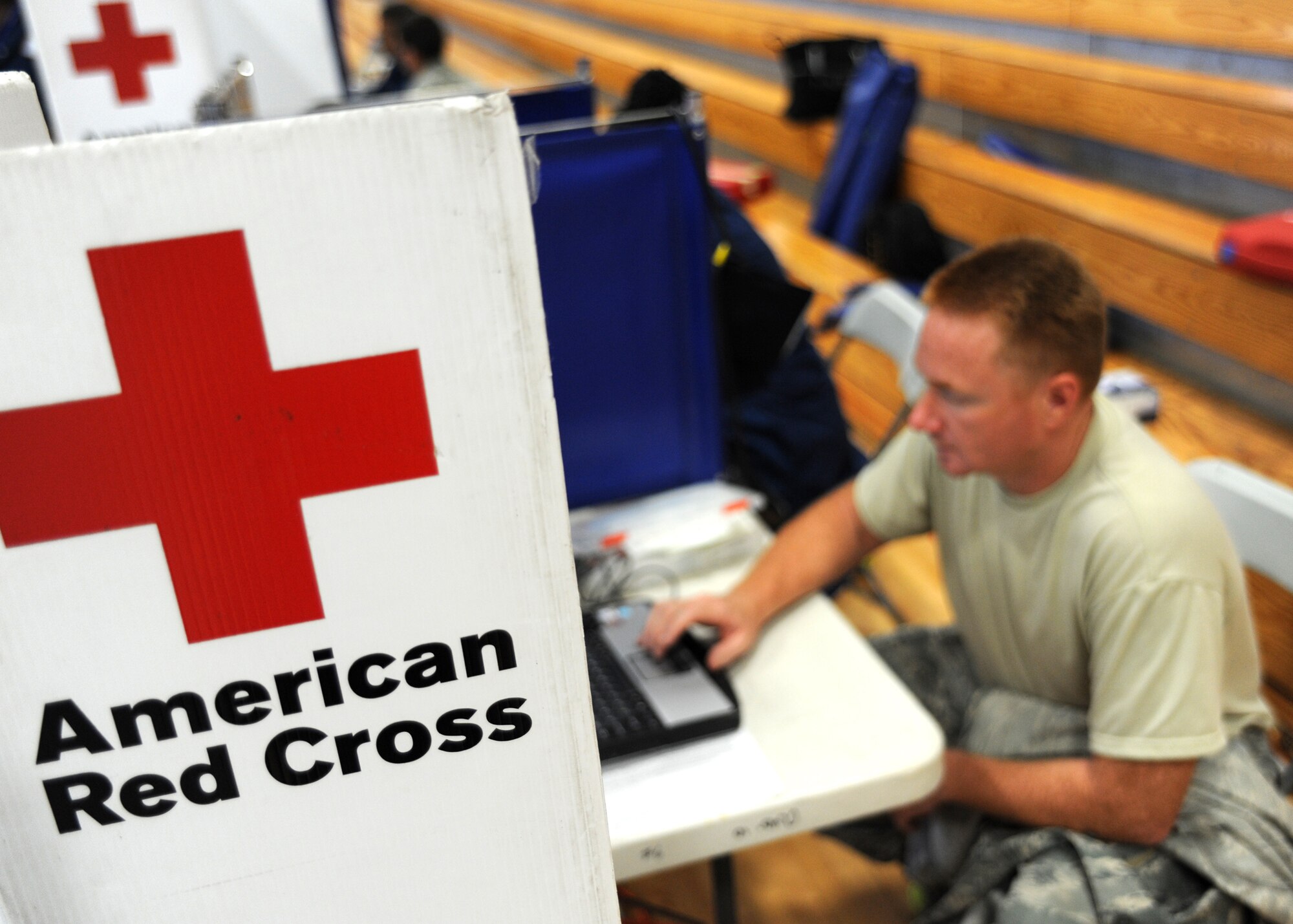 U.S. Air Force Tech. Sgt. Lester Crim completes the self-screening questionnaire before volunteering for the ALYX donation at the Red Cross mobile blood drive at the Sports and Fitness Center June 23, 2010, at Joint Base Charleston, S.C. The questionnaire is designed to eliminate donors that are not qualified to safely donate their blood. Some questions are similar to "Have you lived out of the United States in the past 3 years?" Sergeant Crim is a jet engine mechanic with the 315th Maintenance Squadron. (U.S. Air Force photo/Senior Airman Timothy Taylor)