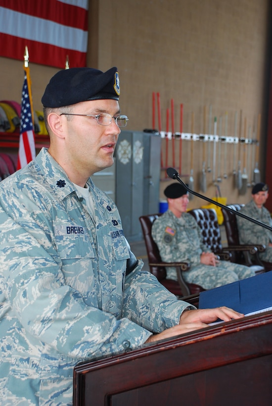 SOTO CANO AIR BASE, Republic of Honduras --  Lt. Col. Theodore Breuker gives his last speech to the Joint Security Forces here during a change of command ceremony here June 29. Colonel Breuker relinquished command to Maj. James Meier during the ceremony. (U.S. Air Force photo/Martin Chahin)