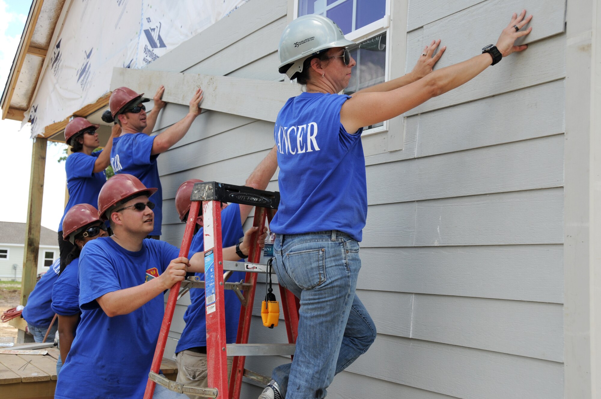 Keesler volunteers work on Biloxi, Gulfport homes > Keesler Air Force