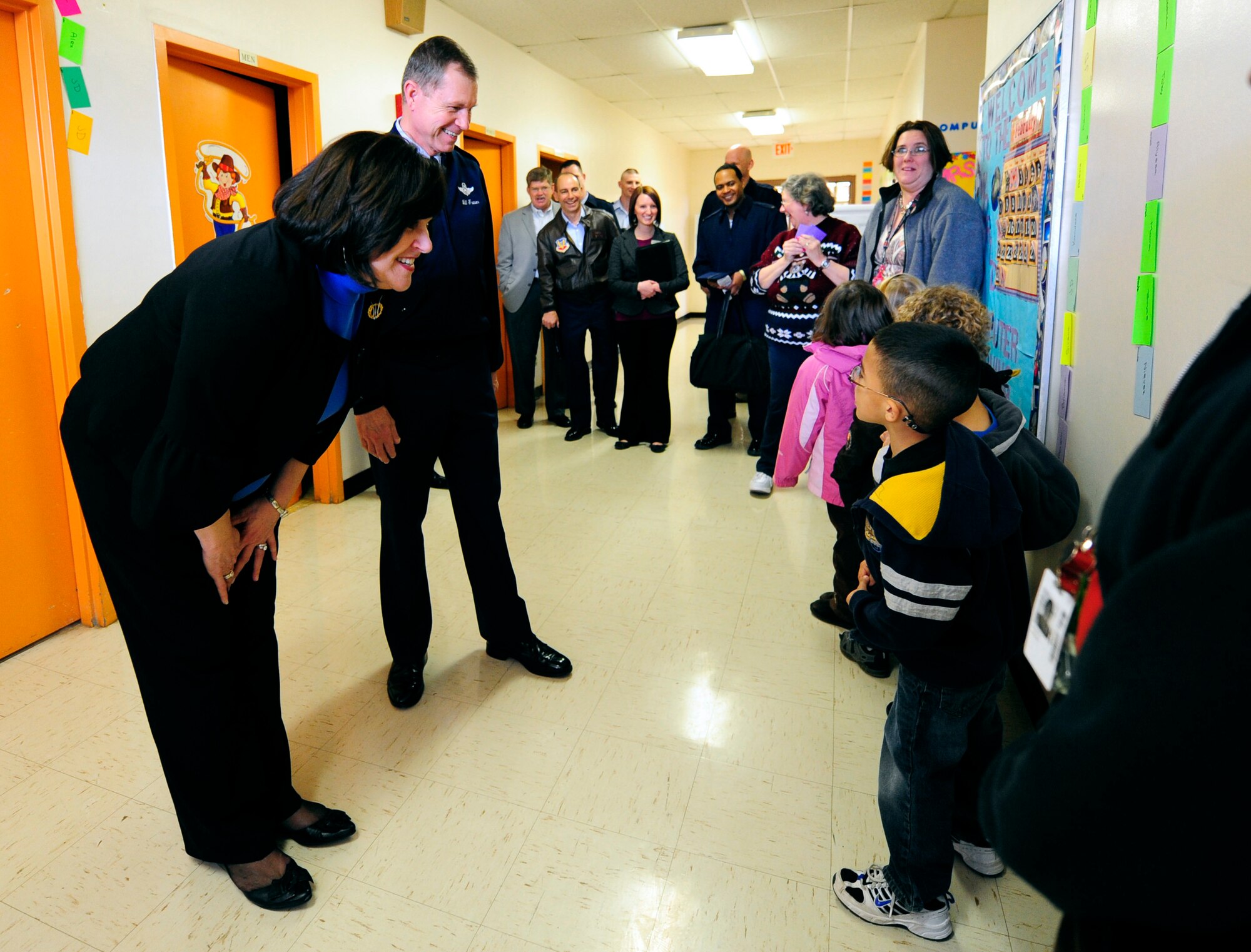 HOLLOMAN AIR FORCE BASE, N.M. -- Gen. William M. Fraser III, Commander, Air
Combat Command, and his wife, Bev, talk with children at the Holloman Primary School Feb. 22. General and Ms. Fraser visited with members of Holloman to discuss quality of life programs for Airmen and their families. (U.S. Air Force photo by Senior Airman Tiffany Trojca) (Released)