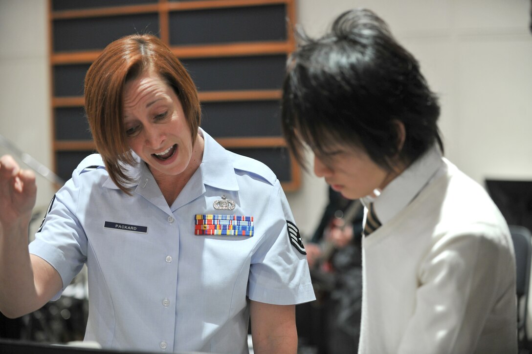 Fussa High School students come to the PACAF Band of the Pacific – Asia band hall at Yokota AB, Japan for a clinic, and a rehearsal. The students rehearsed with “Final Approach” for their joint concert in Fussa on January 31, 2010.

