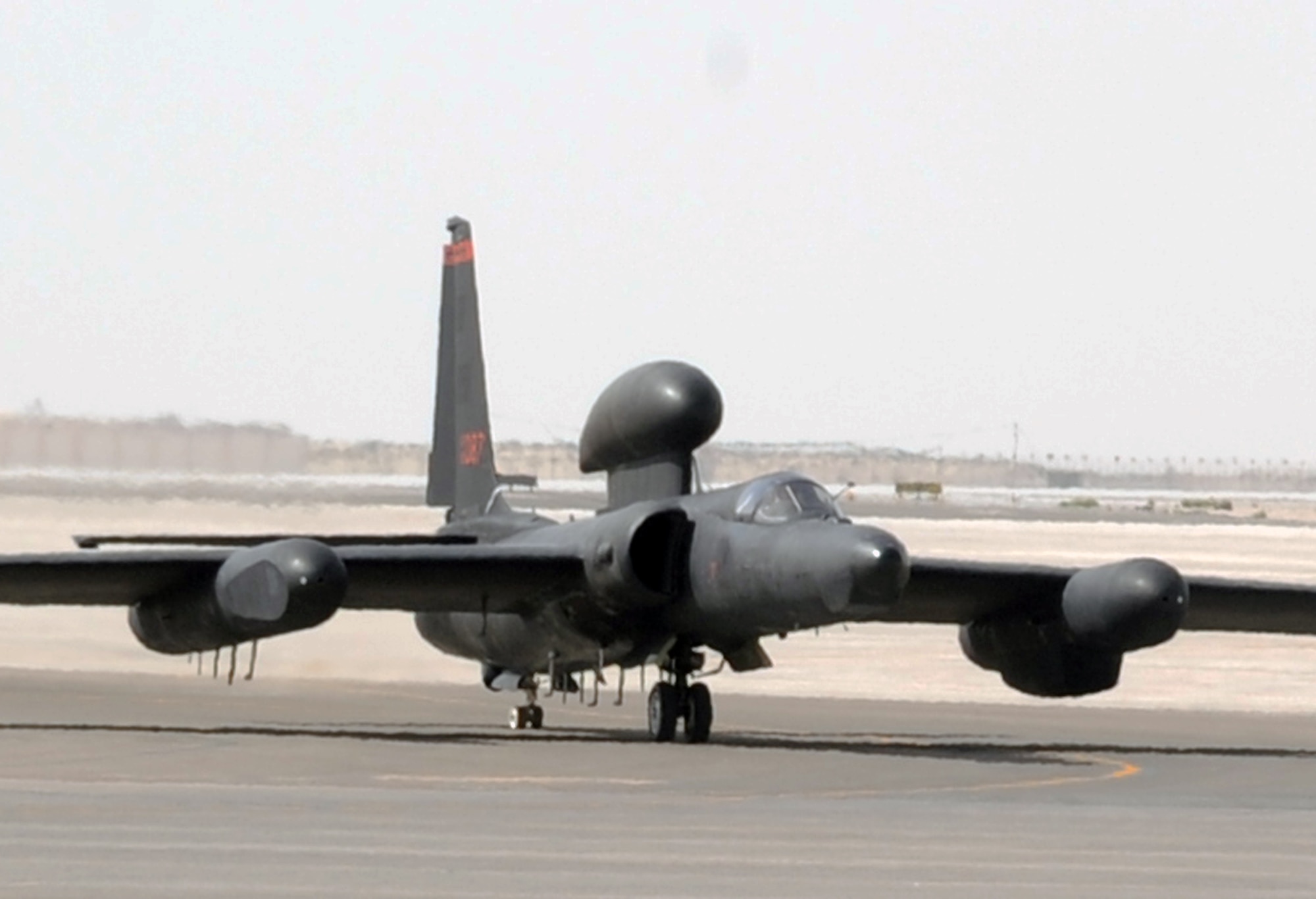 A U-2 Dragonlady assigned with the 99th Expeditionary Reconnaissance Squadron taxis down the runway during operations at a non-disclosed base in Southwest Asia on Feb. 23, 2010. The 99th ERS is a part of the 380th Air Expeditionary Wing which supports operations Iraqi Freedom and Enduring Freedom and the Combined Joint Task Force-Horn of Africa. (U.S. Air Force Photo/Master Sgt. Scott T. Sturkol/Released)