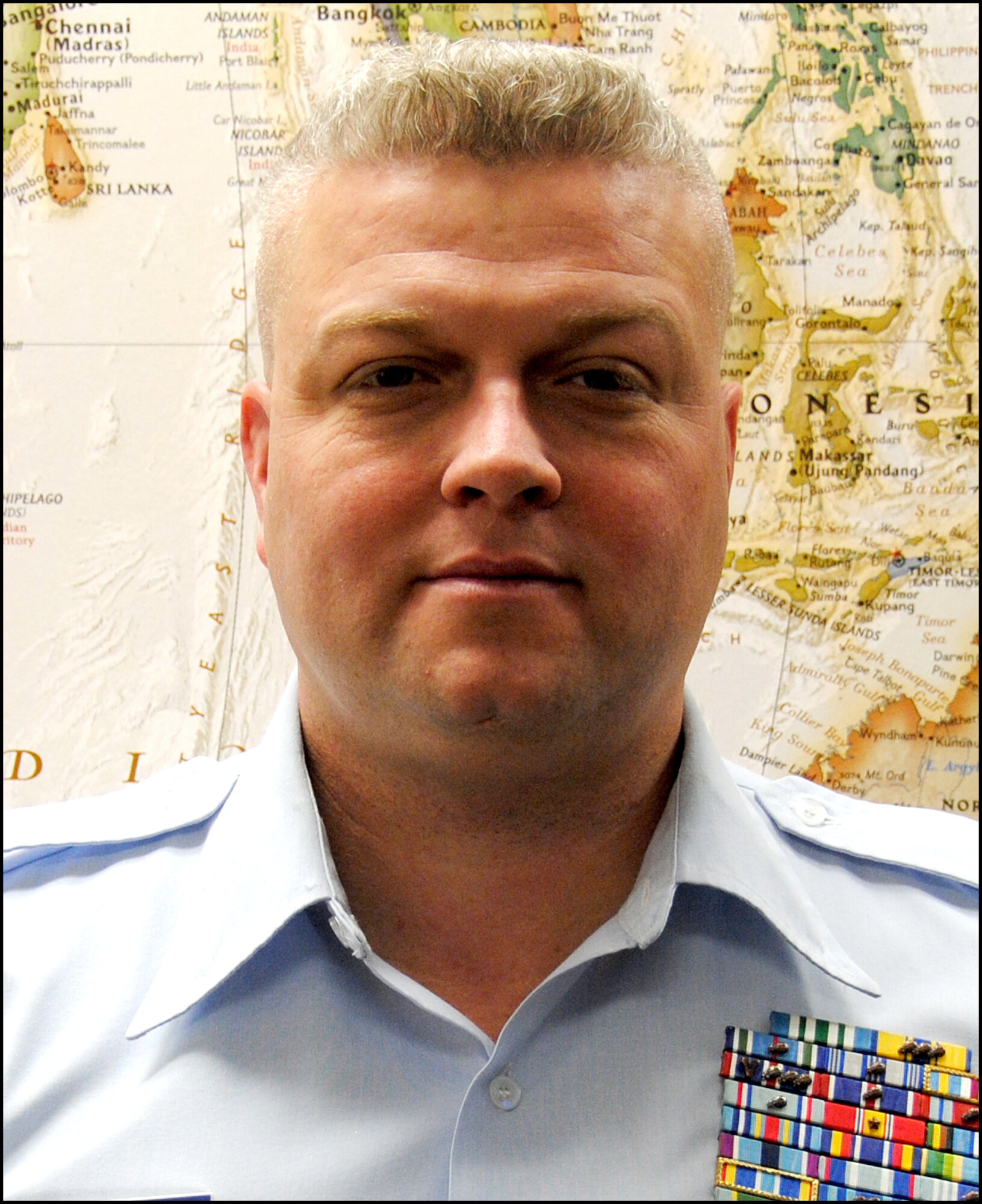 Master Sgt. David Aleshire was recognized as 3A Senior Non-Commissioned Officer in the 2009 Air Education and Training Command's Communications and Information Professionalism awards. (U.S. Air Force photo/ Ensign Rex Miller)