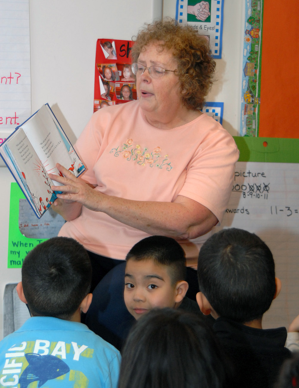 Arpc Volunteers Help Students Read Across America