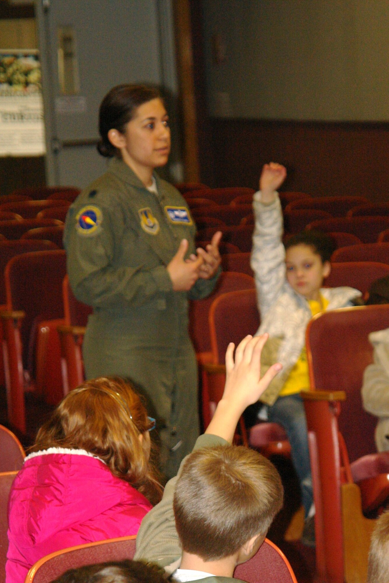 Lt. Col. Vanessa Bond, 716th Test Squadron commander, welcomes Bel-Aire Elementary students and answers their questions about AEDC. (Photo by Andrea Stephens)