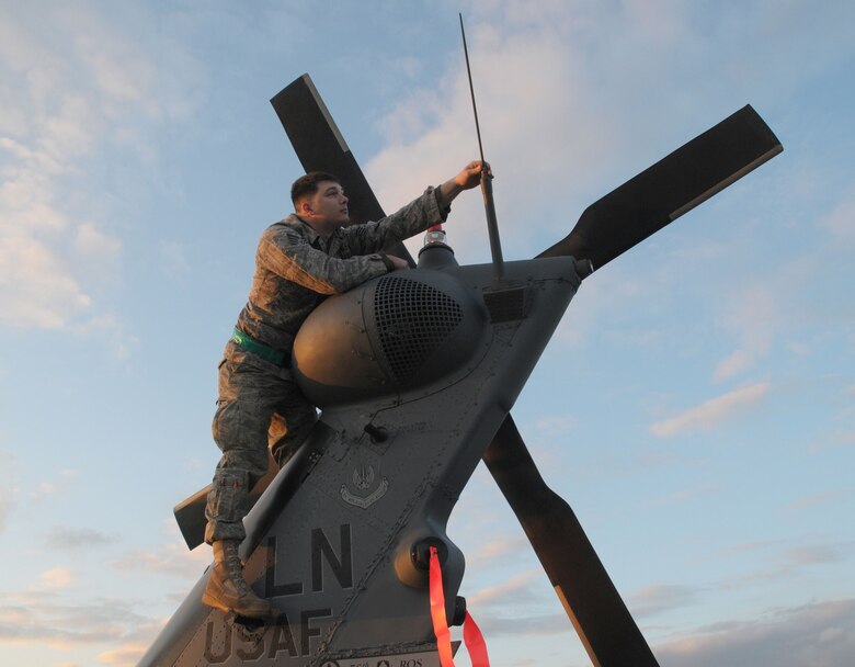 748th AMXS Avionics Airmen keep 'em flying > Royal Air ...