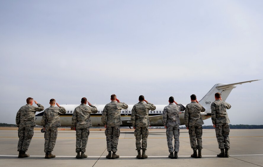 MOODY AIR FORCE BASE, Ga. – The 23rd Wing’s senior leadership salutes as members of the Air Combat Command Inspector General team, Langley Air Force Base, Va., arrive here March 7. The Operational Readiness Inspection tests the wing’s capabilities in deploying personnel and assets with on short notice. (U.S. Air Force photo by Senior Airman Gina Chiaverotti-Paige)